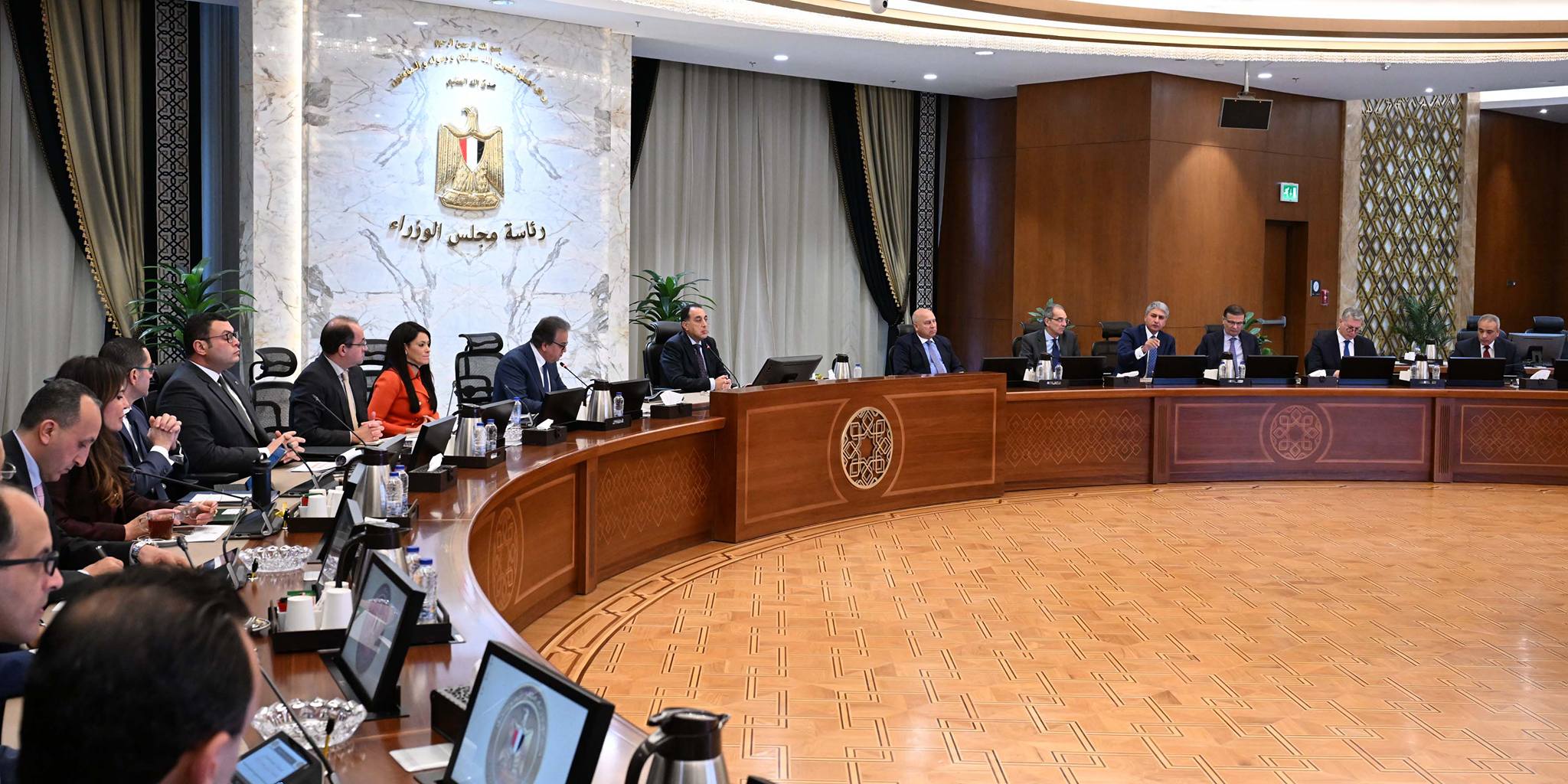 رئيس الوزراء يتابع جهود صياغة الرؤية المستقبلية للسياسات الاستثمارية