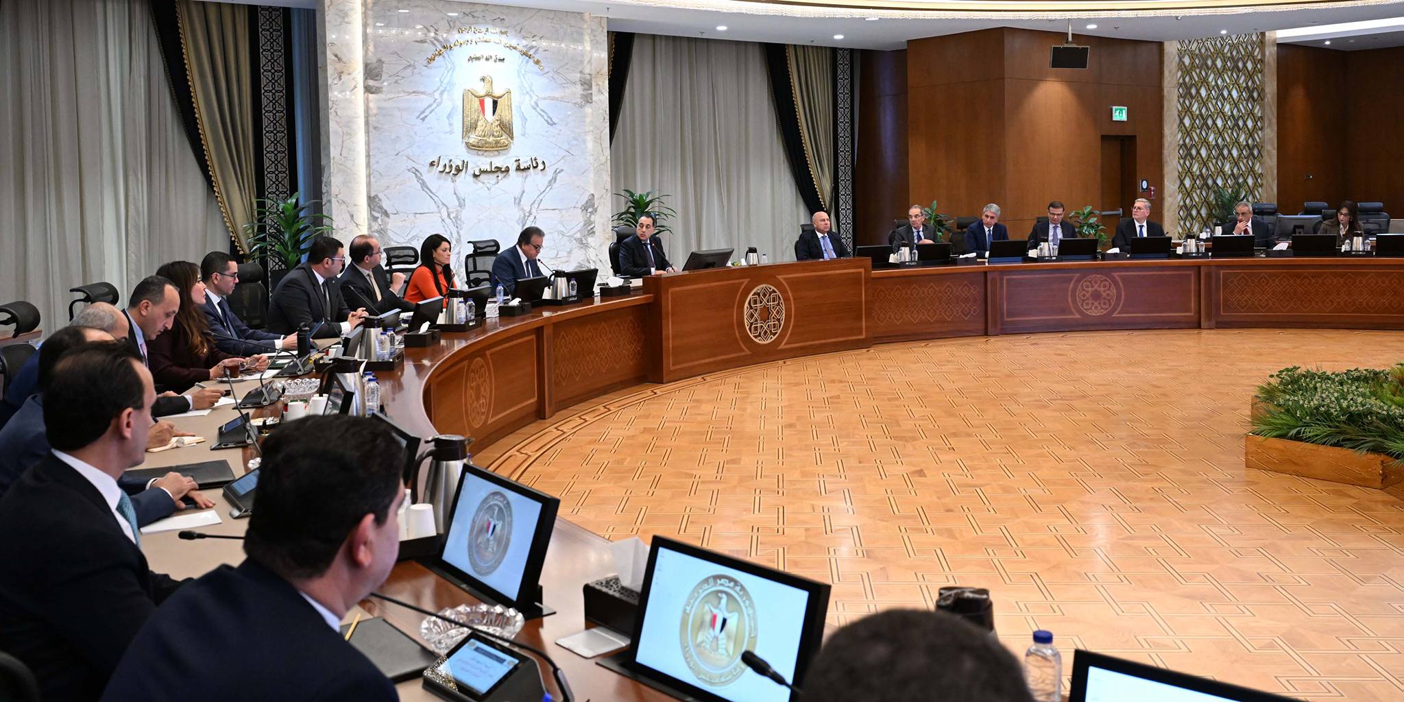 رئيس الوزراء يتابع جهود صياغة الرؤية المستقبلية للسياسات الاستثمارية