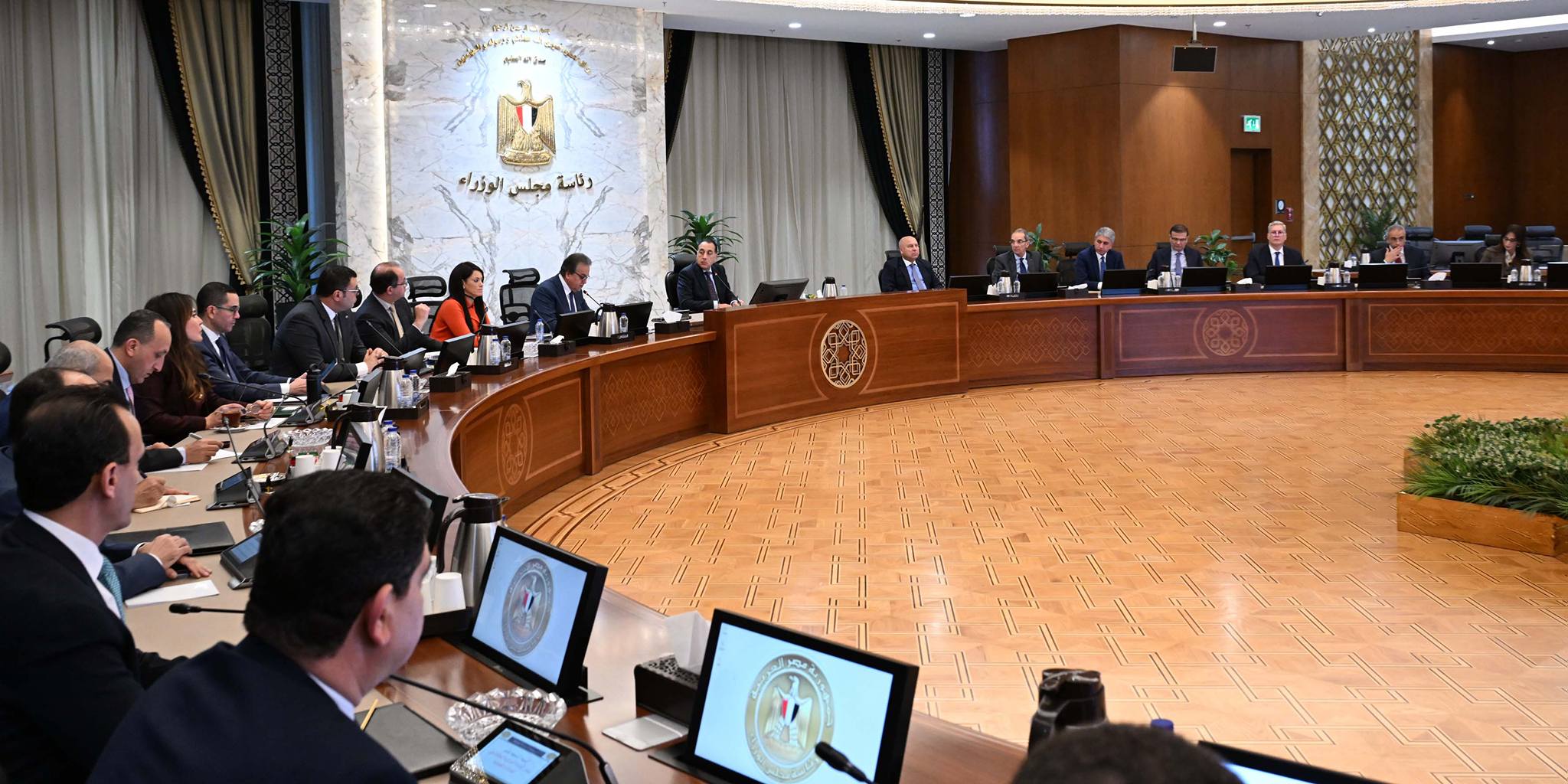 رئيس الوزراء يتابع جهود صياغة الرؤية المستقبلية للسياسات الاستثمارية