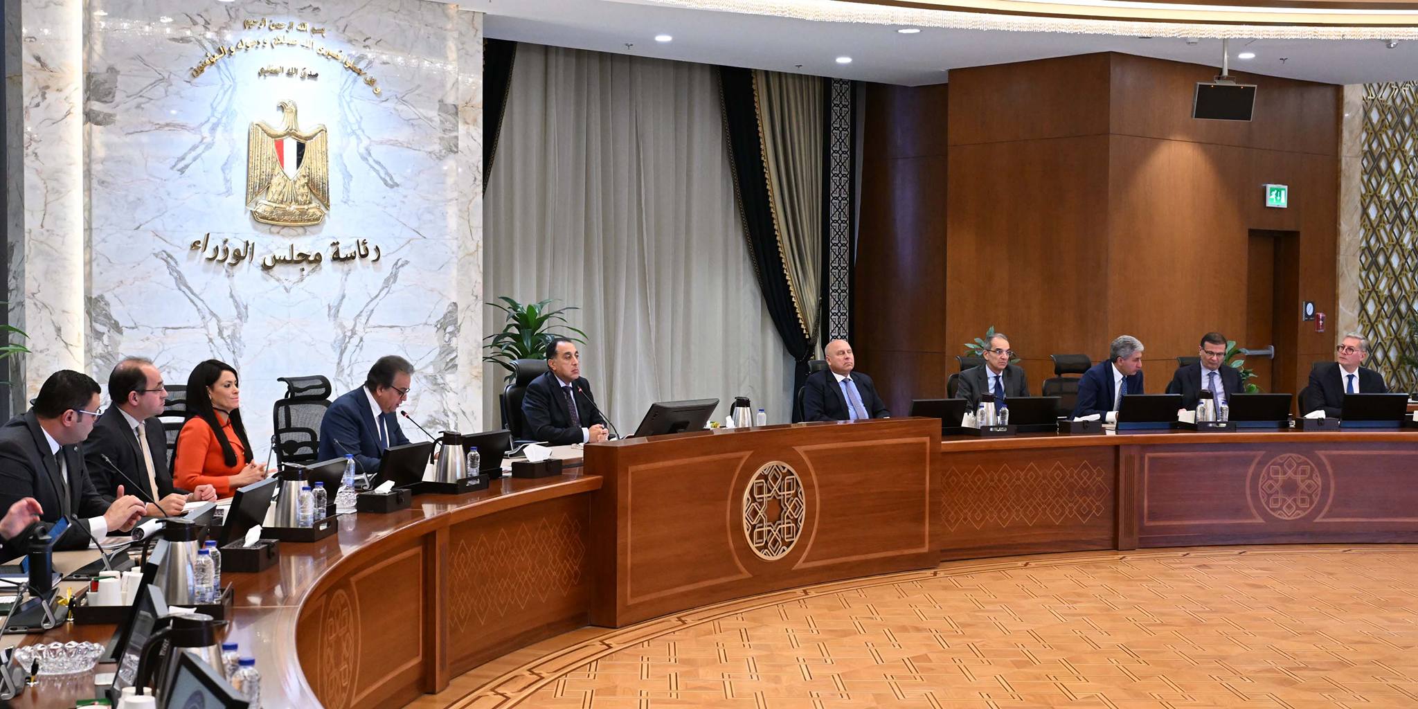 رئيس الوزراء يتابع جهود صياغة الرؤية المستقبلية للسياسات الاستثمارية