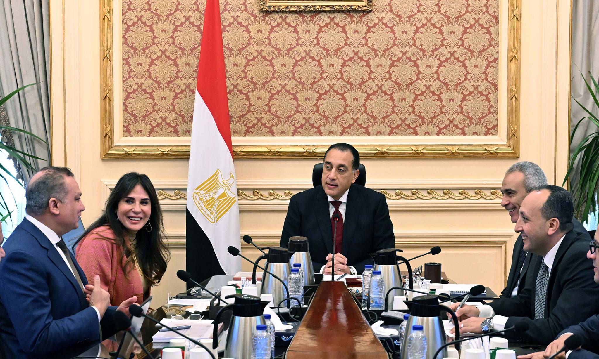 مدبولي يتابع موقف تنفيذ مشروعات صندوق التنمية الحضرية