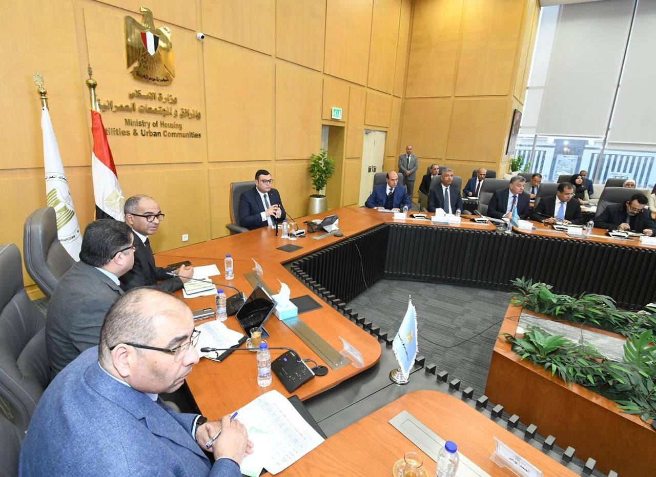 الشربيني يتابع موقف تنفيذ مشروعات مبادرة حياة كريمة