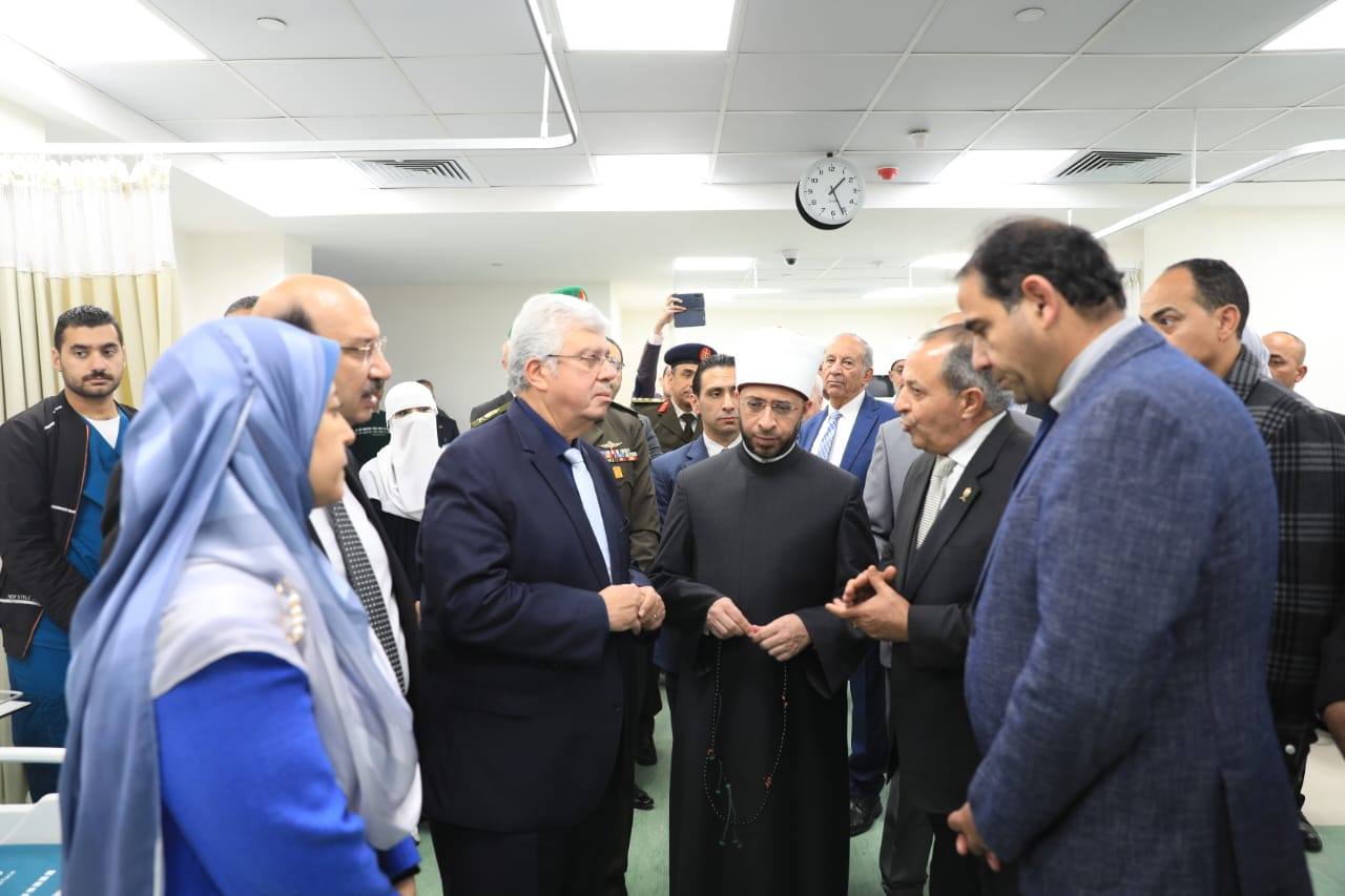 افتتاح مستشفى جامعة بورسعيد