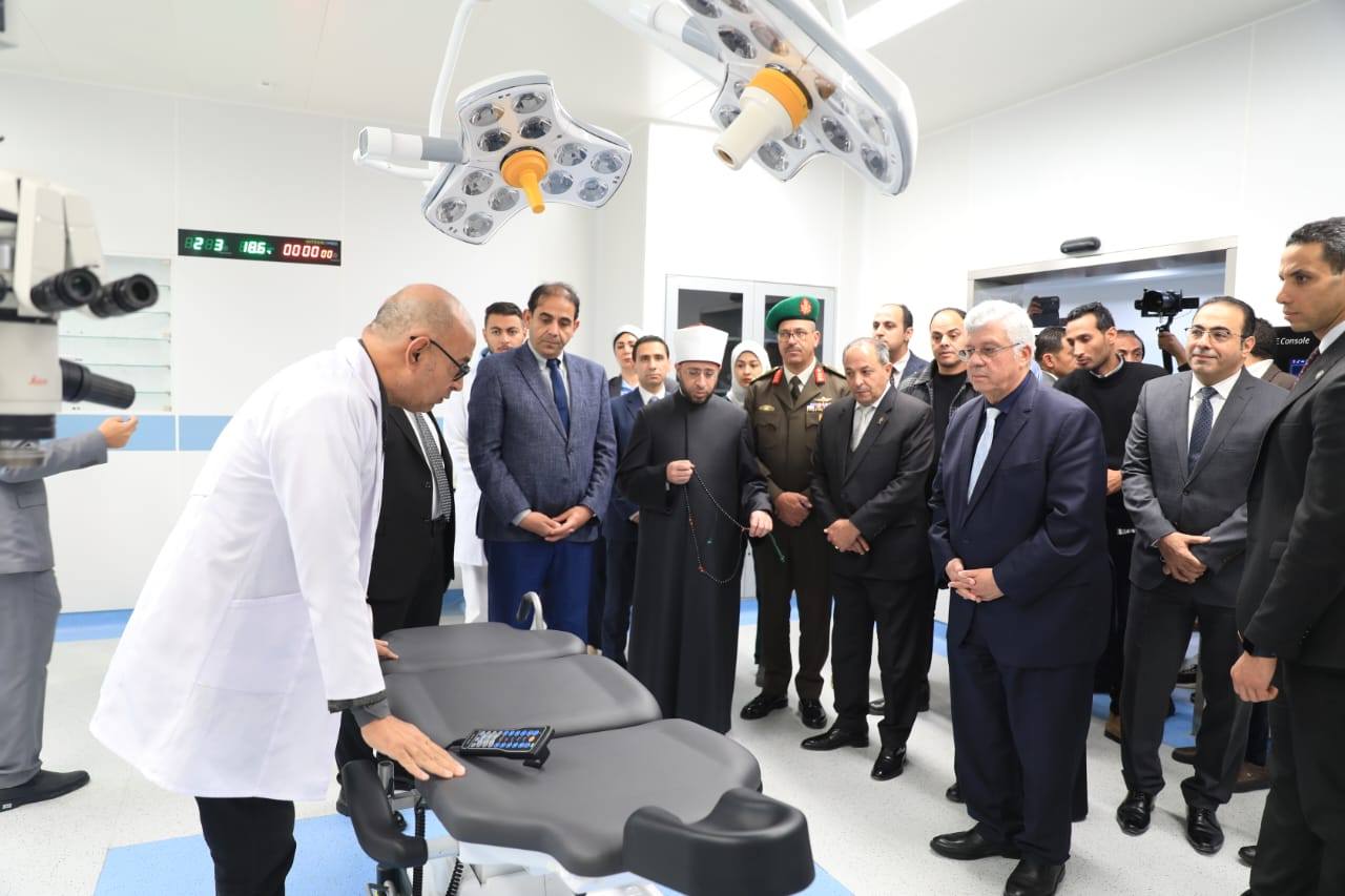 افتتاح مستشفى جامعة بورسعيد