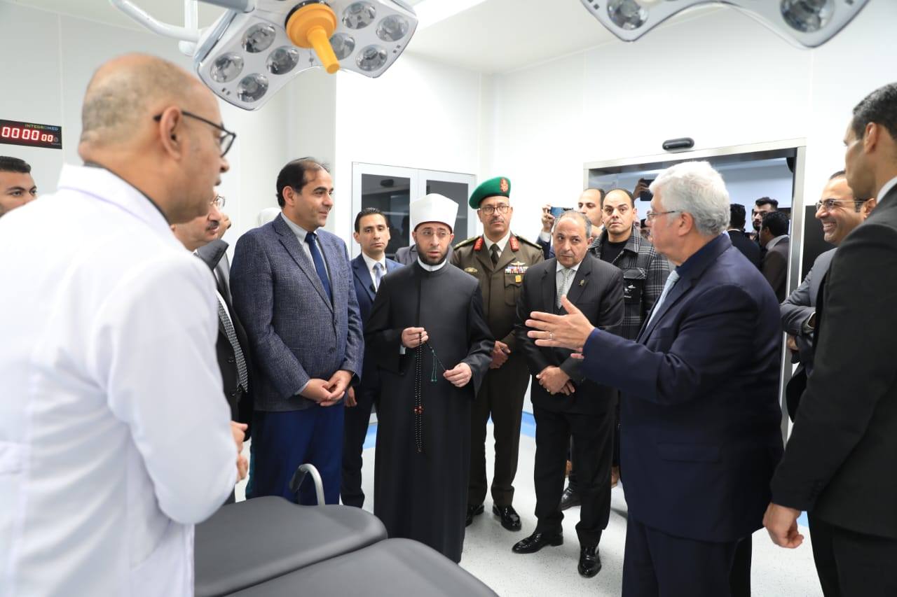 افتتاح مستشفى جامعة بورسعيد