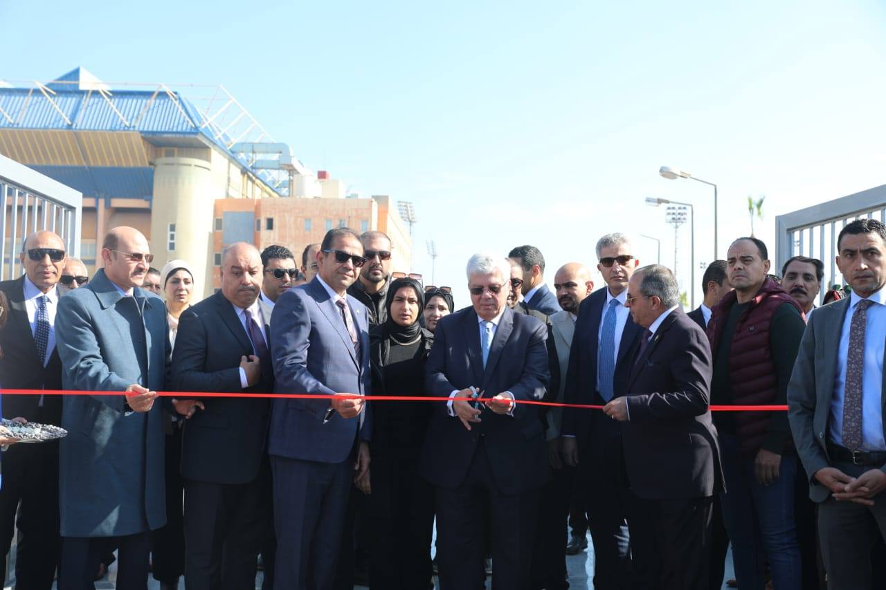 افتتاح مشروعات تعليمية وخدمية بجامعة بورسعيد