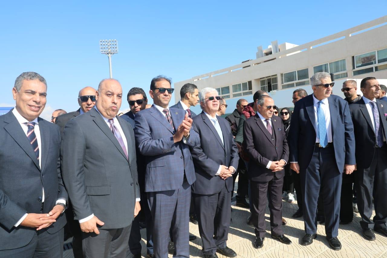 افتتاح مشروعات تعليمية وخدمية بجامعة بورسعيد
