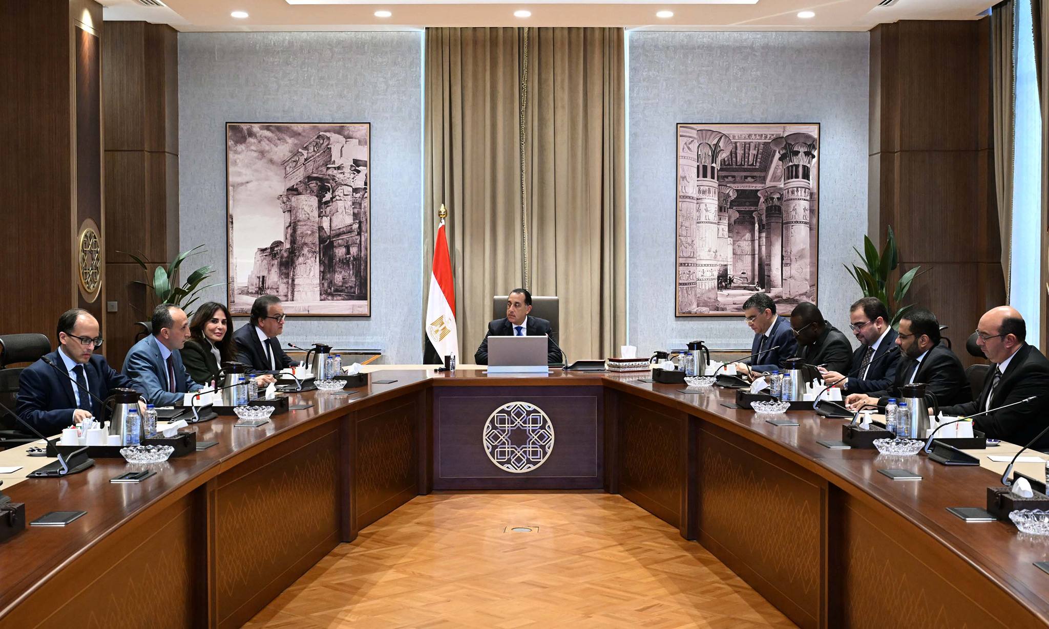 مدبولي يستقبل المدير العام للمركز الأفريقي لمكافحة الأمراض