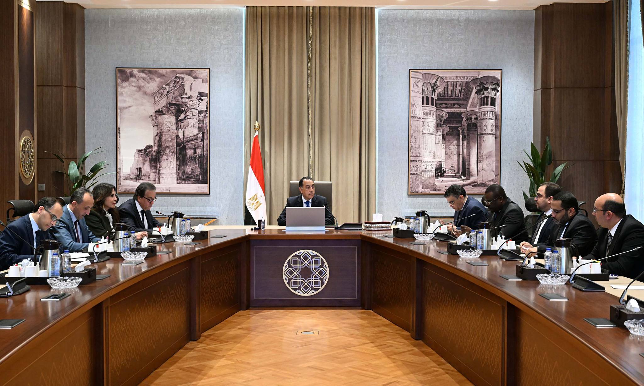 مدبولي يستقبل المدير العام للمركز الأفريقي لمكافحة الأمراض