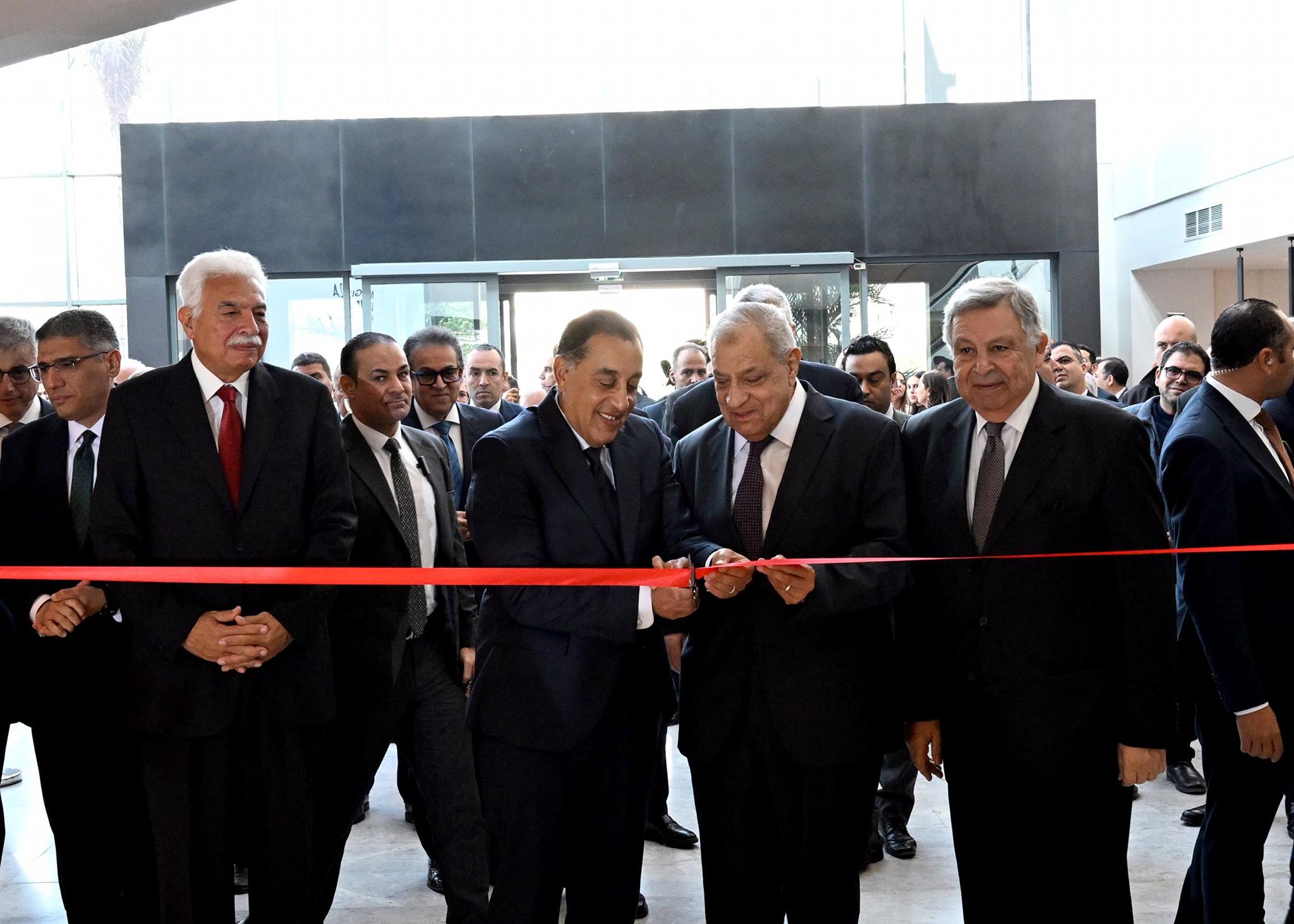 رئيس الوزراء يشهد فعاليات افتتاح المستشفى الجامعي بجامعة الجيزة الجديدة