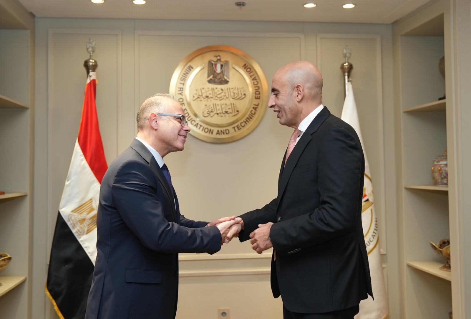 الرقابة المالية والتربية والتعليم توقعان بروتوكول تعاون