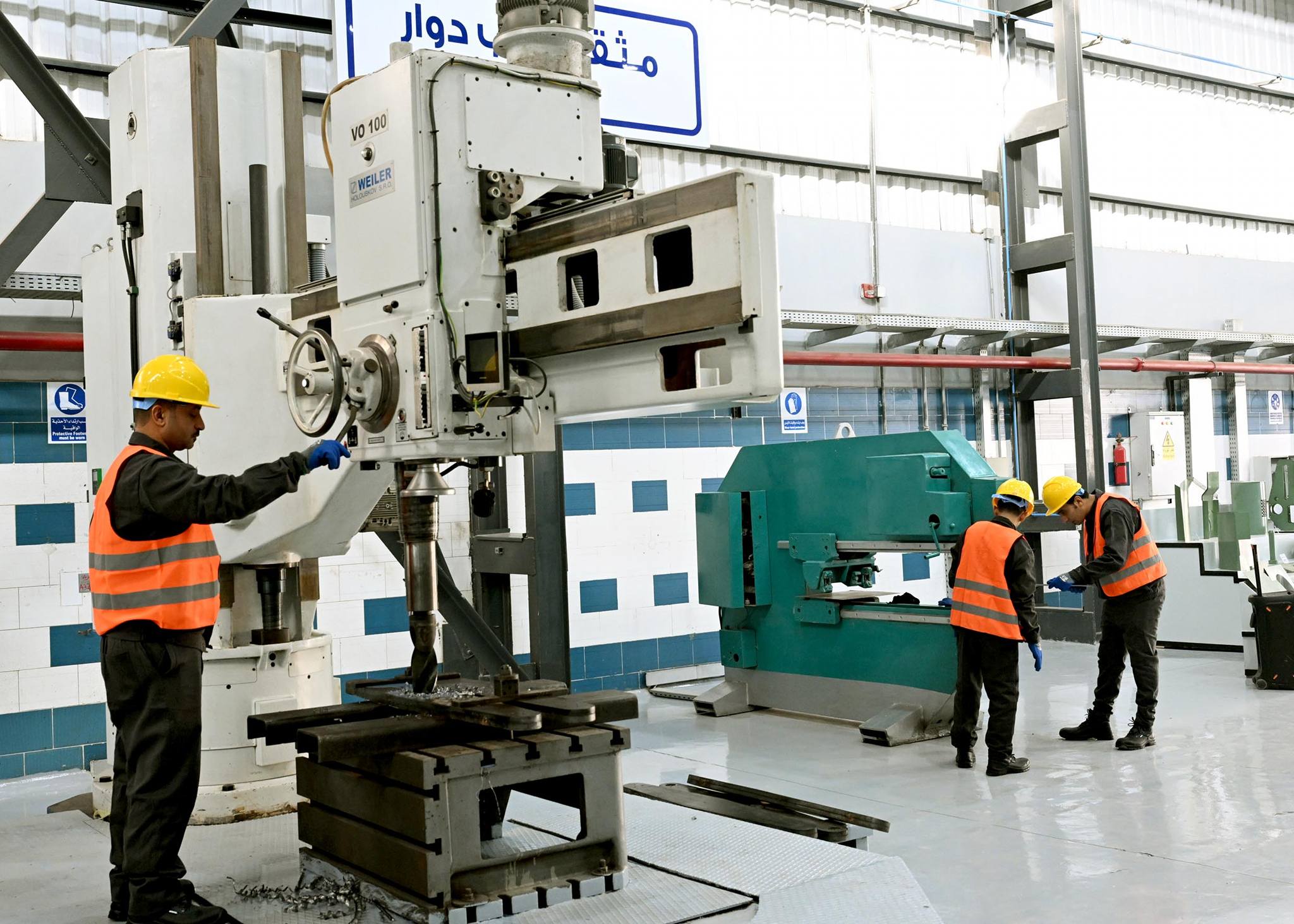 مصنع عربات السكك الحديدية ومترو الأنفاق سيماف بحلوان