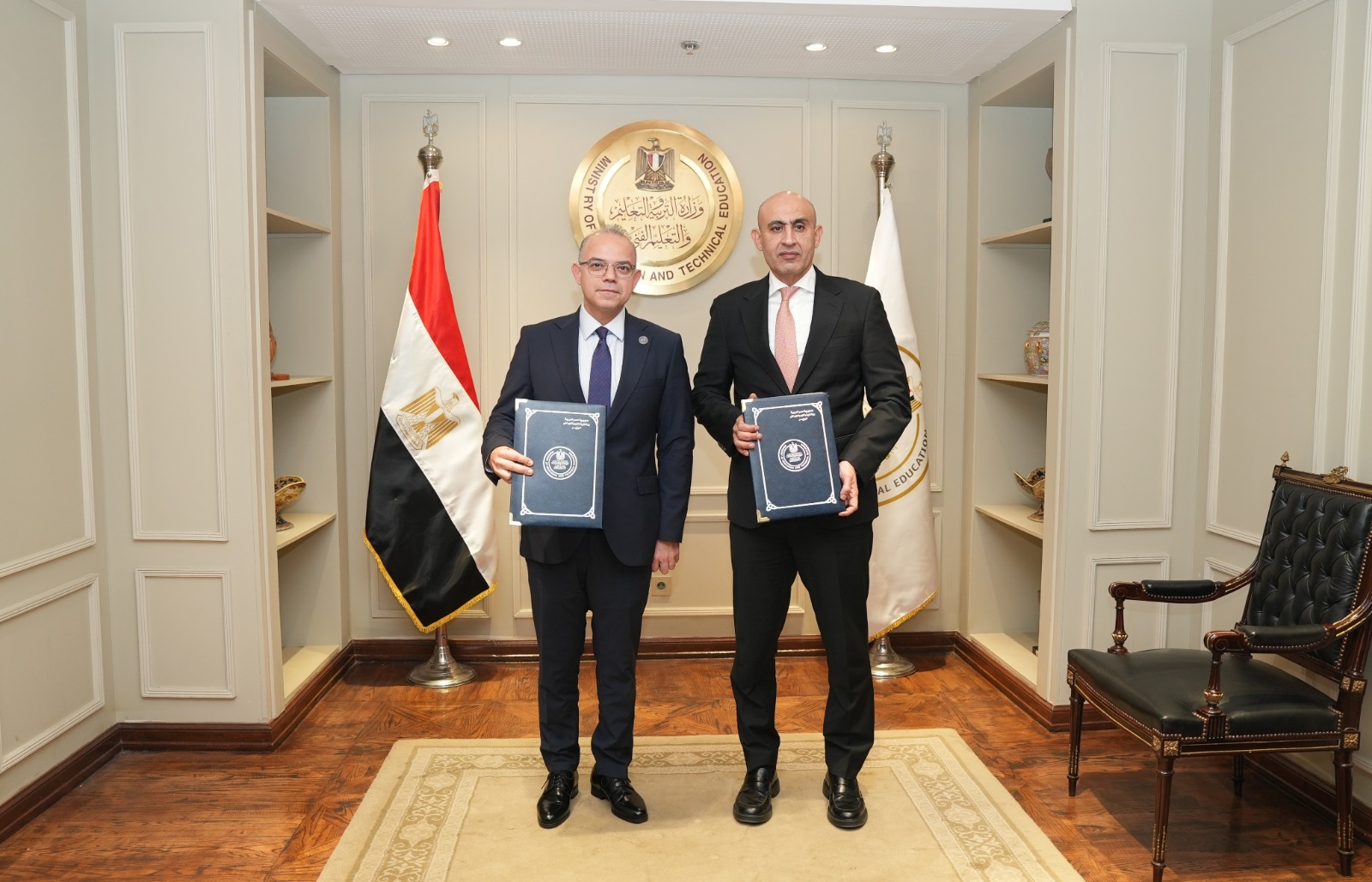 الرقابة المالية والتربية والتعليم توقعان بروتوكول تعاون