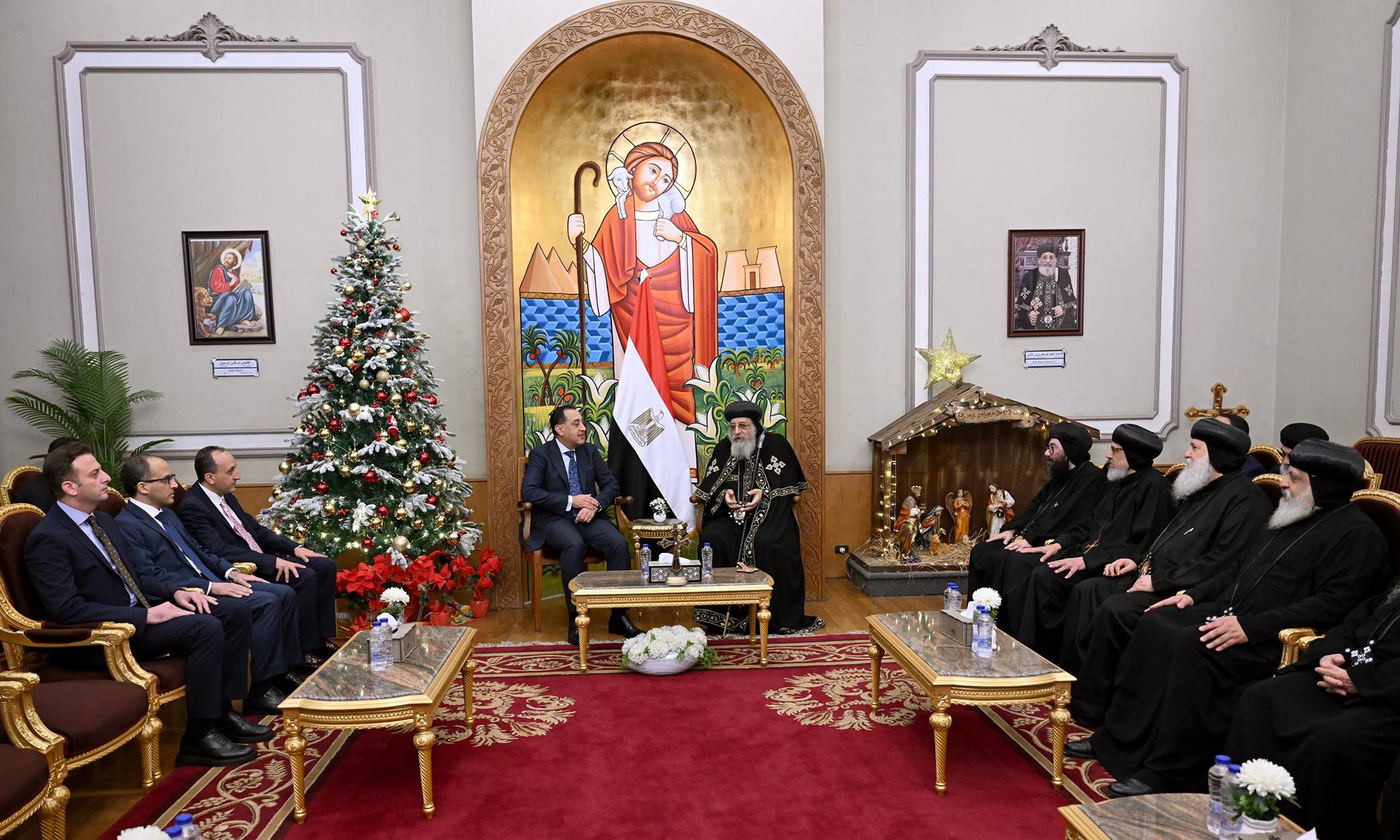 رئيس الوزراء يهنئ قداسة البابا تواضروس الثاني بمناسبة عيد الميلاد المجيد