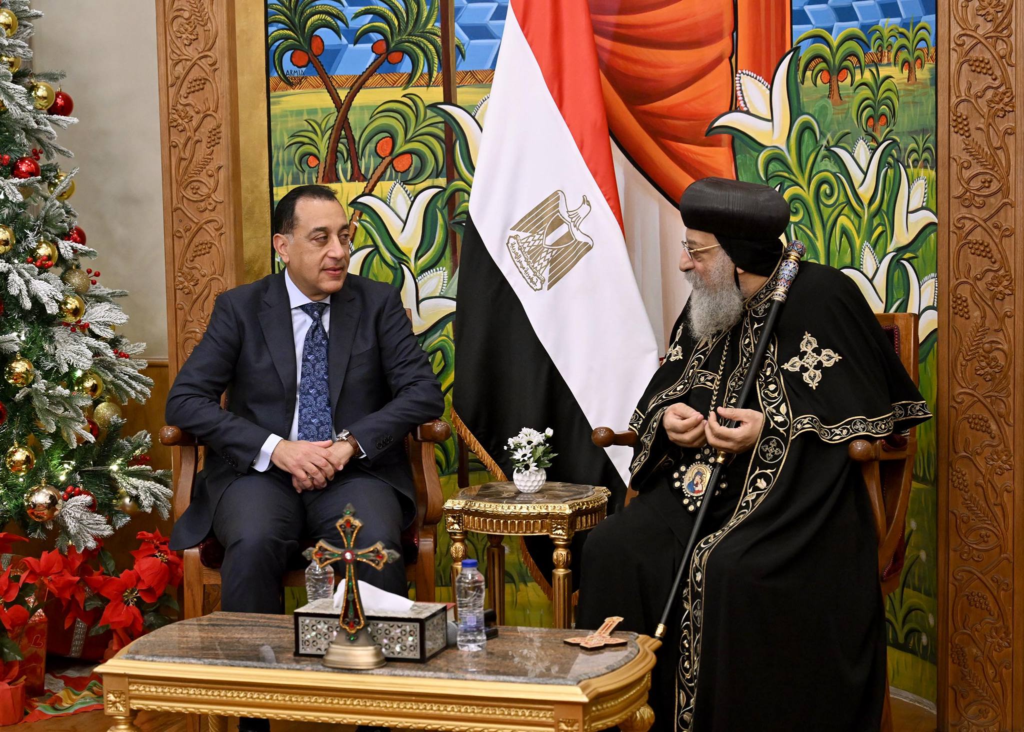 رئيس الوزراء يهنئ قداسة البابا تواضروس الثاني بمناسبة عيد الميلاد المجيد