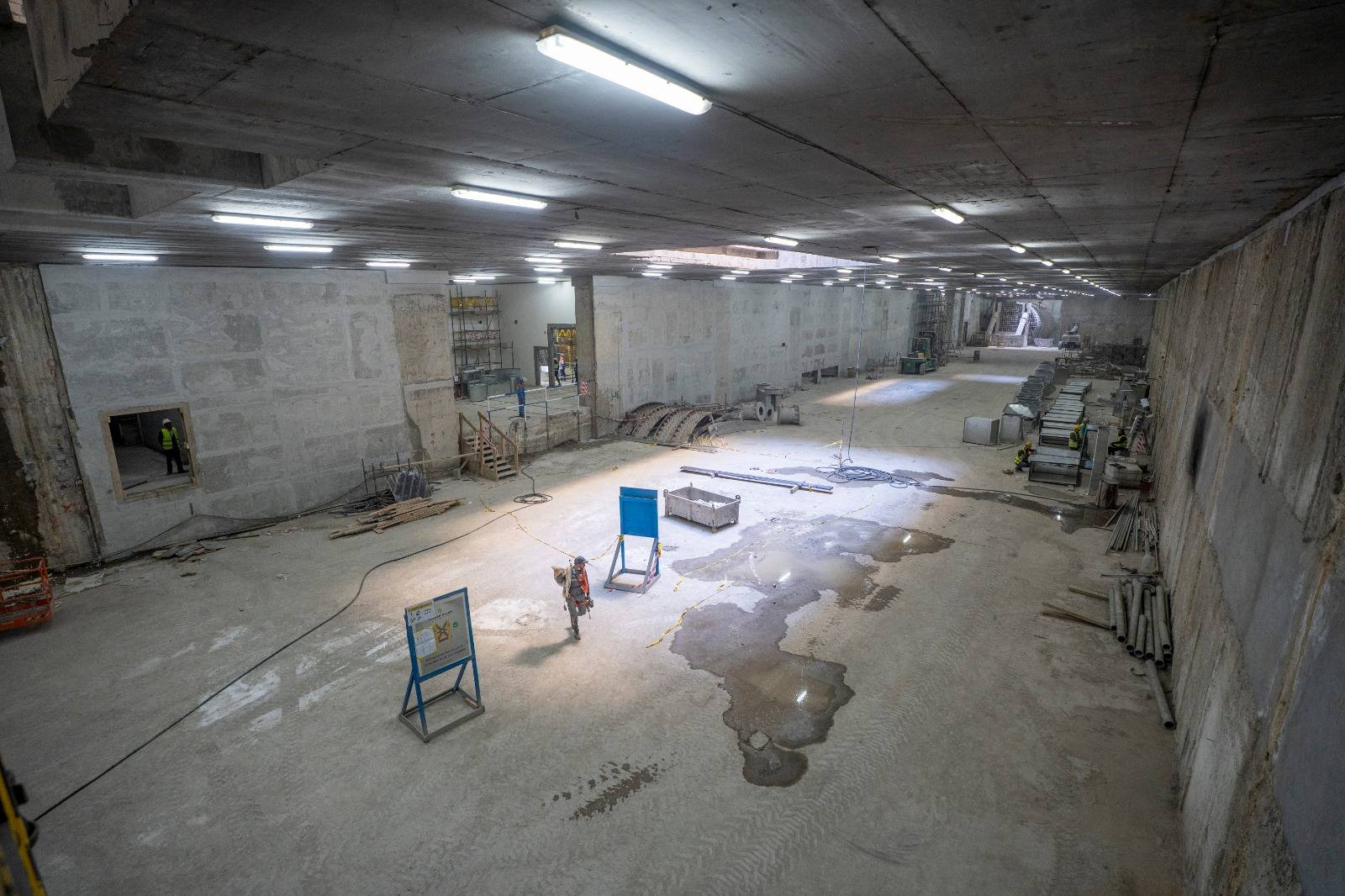 وزير النقل يتفقد المرحلة الأولى من الخط الرابع لمترو الأنفاق