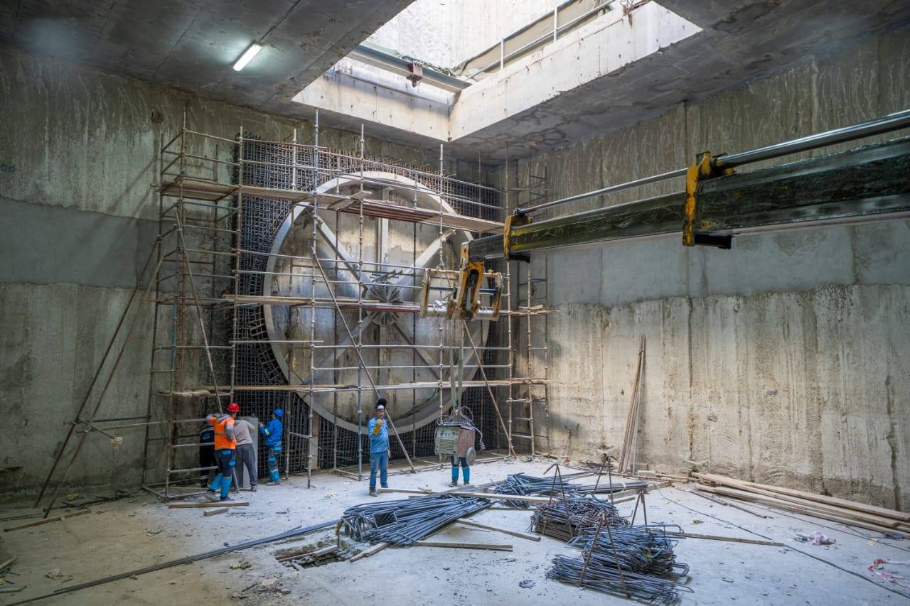 وزير النقل يتفقد المرحلة الأولى من الخط الرابع لمترو الأنفاق