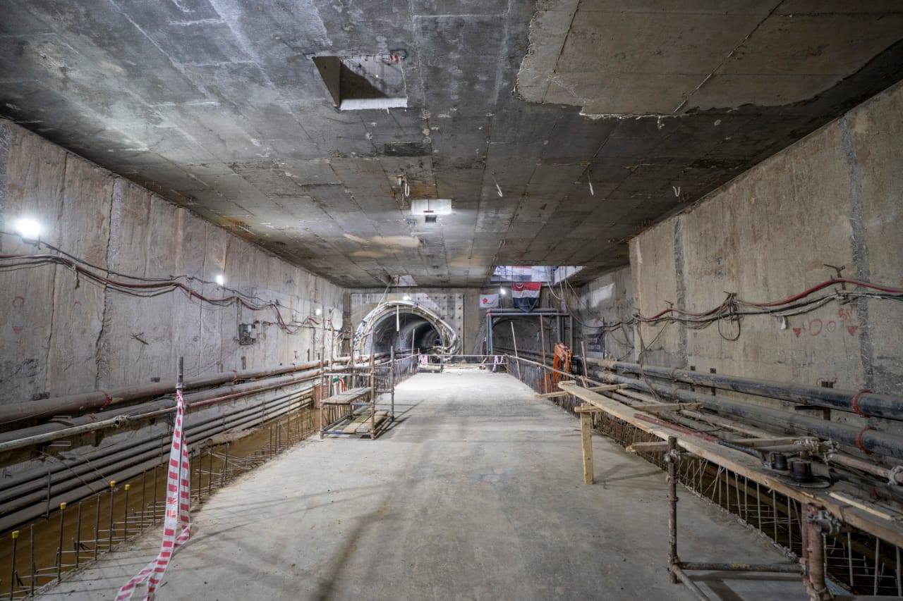 وزير النقل يتفقد المرحلة الأولى من الخط الرابع لمترو الأنفاق