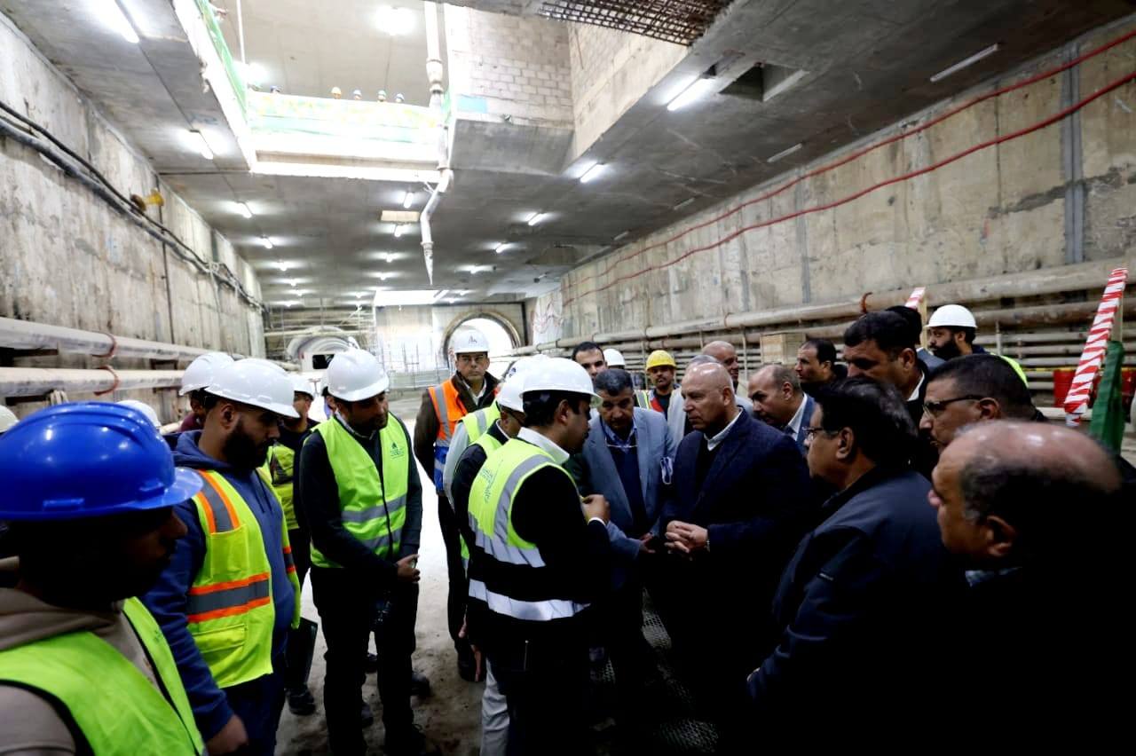 وزير النقل يتفقد المرحلة الأولى من الخط الرابع لمترو الأنفاق