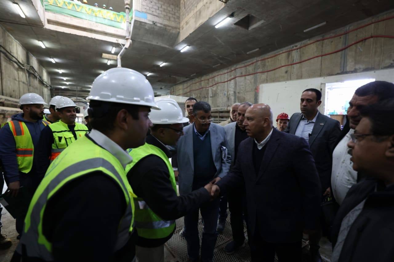 وزير النقل يتفقد المرحلة الأولى من الخط الرابع لمترو الأنفاق