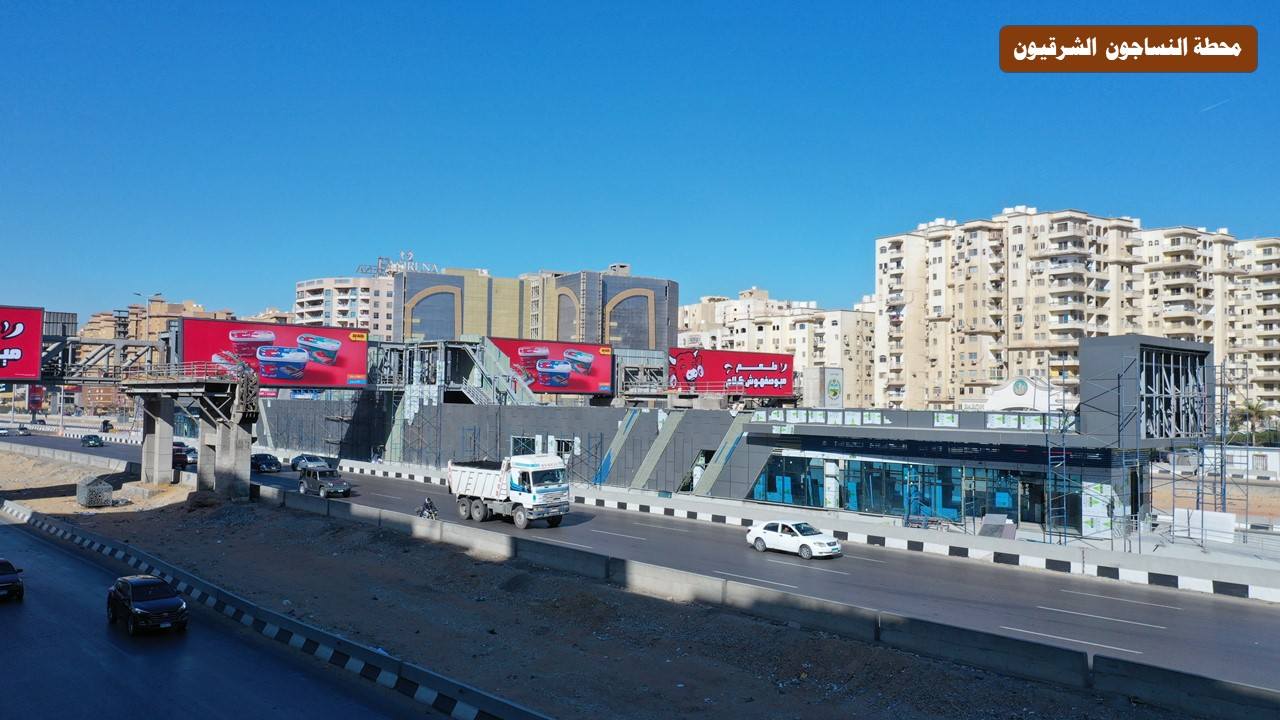 وزير النقل يتفقد المرحلة الثانية من الأتوبيس الترددي BRT ويتابع تطوير الطريق الدائري