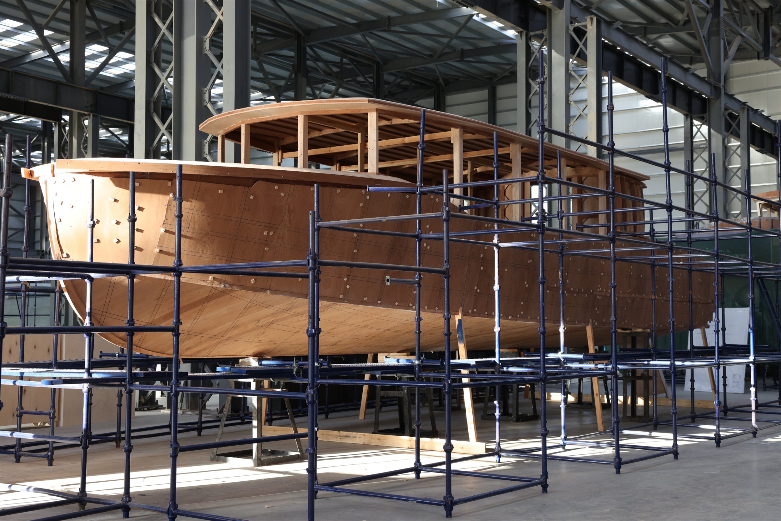 جولة أسامة ربيع التفقدية بشركة ترسانة جنوب البحر الأحمر