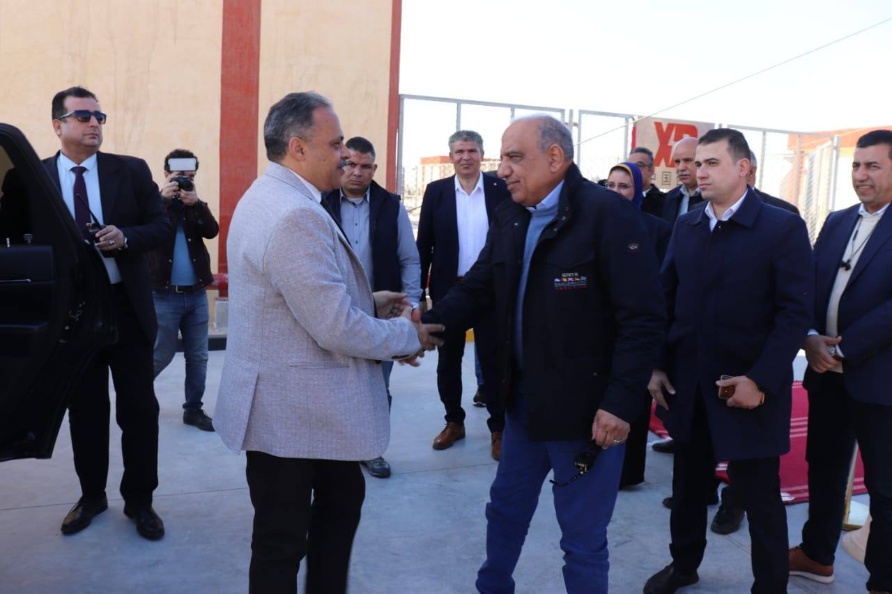 وزير الكهرباء ومحافظ الشرقية يتفقدان محطة محولات الزقازيق ويشهدان وضع الجهد وإطلاق التيار الكهربائي