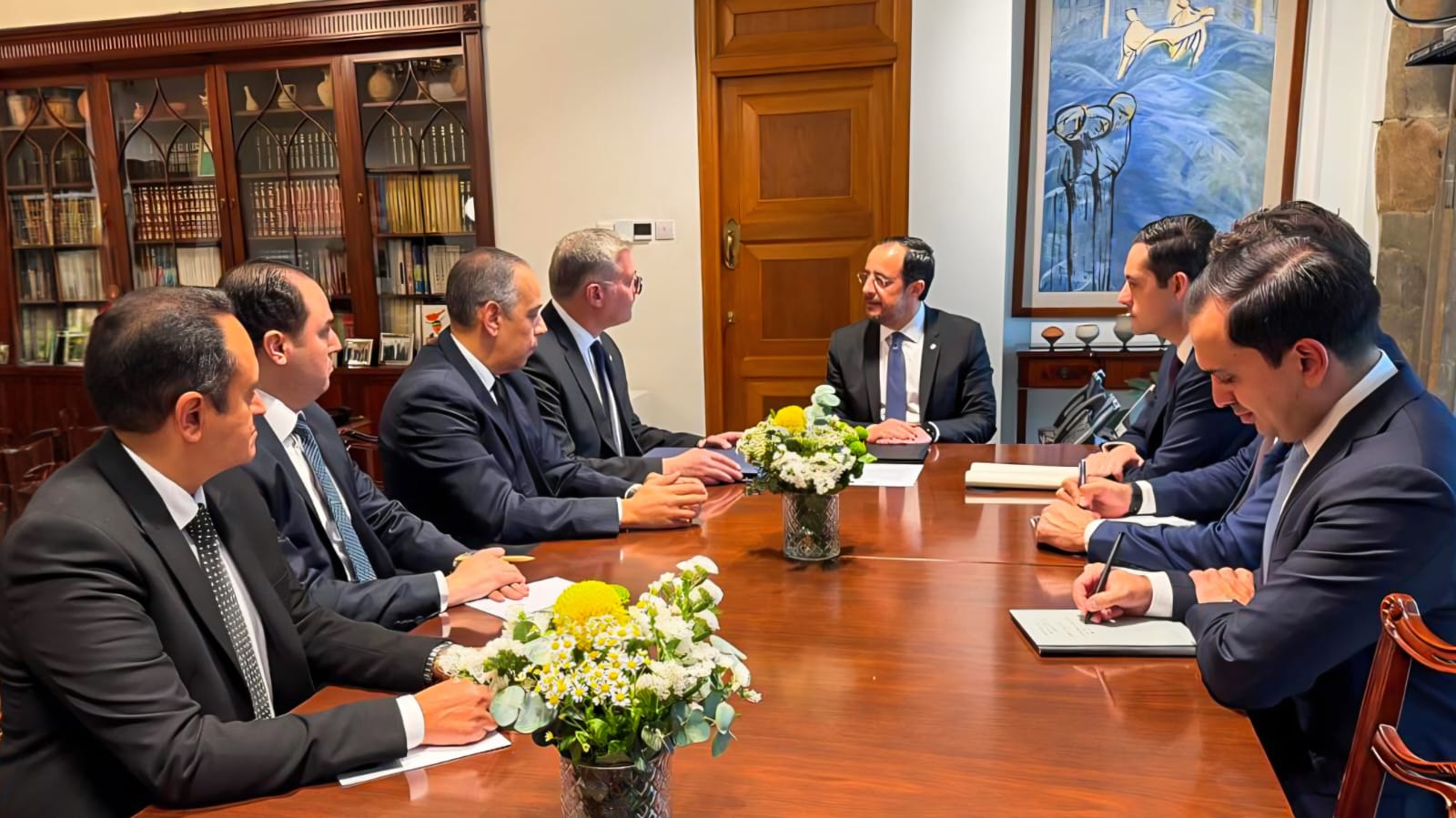 وزير البترول يلتقي رئيس قبرص