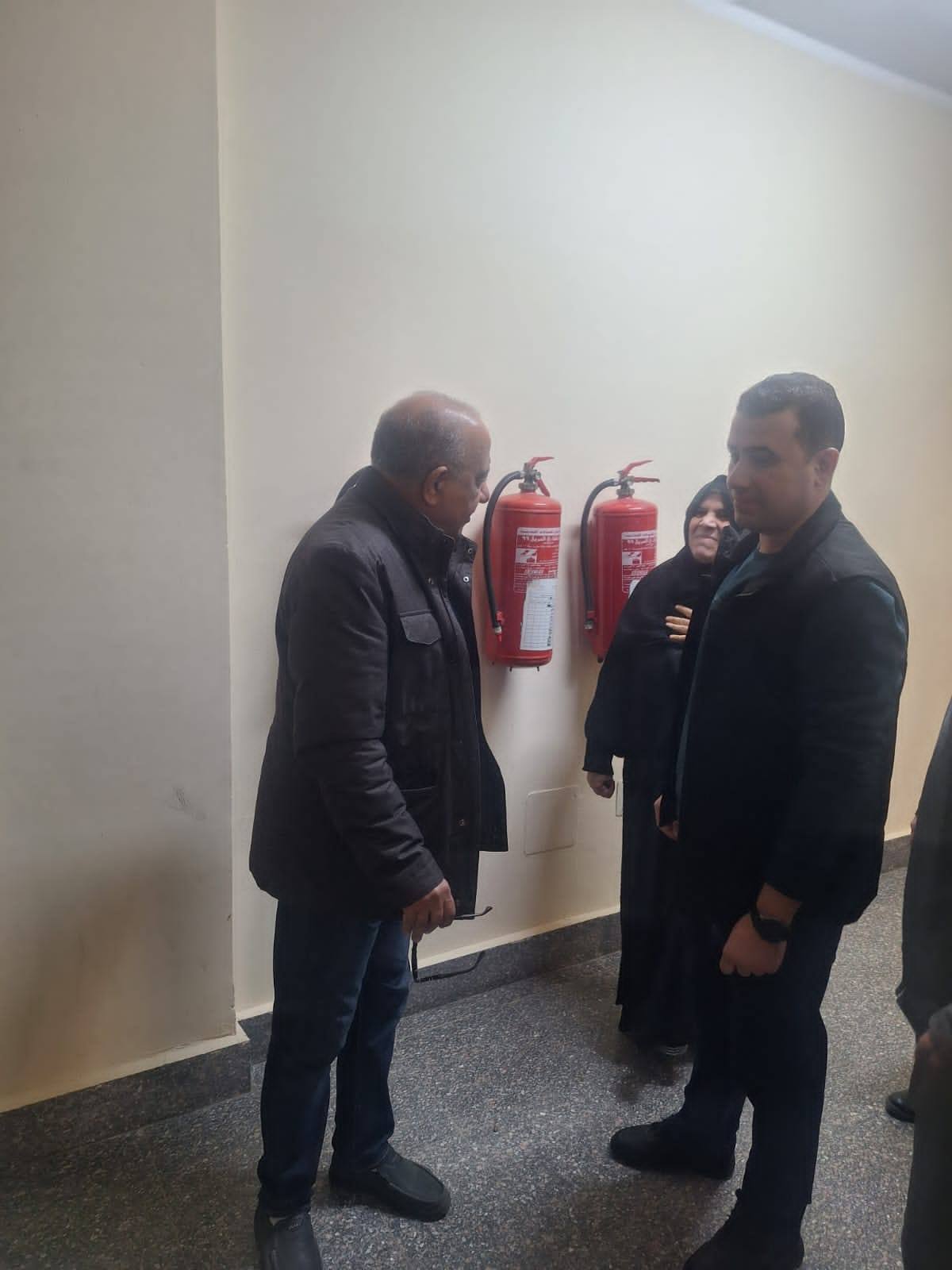 وزير الكهرباء يتفقد إدارة شبكات كهرباء الخانكة والمرج والقلج