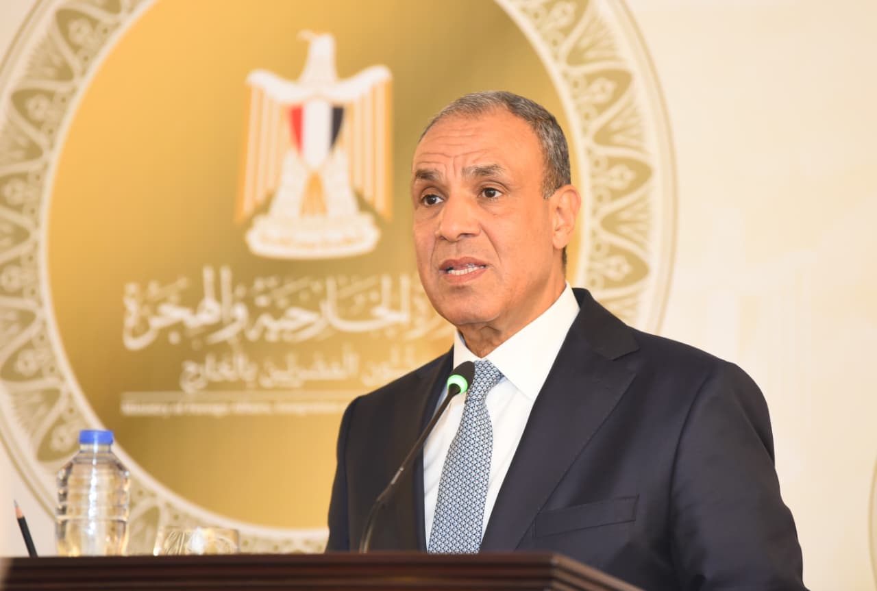 الدكتور بدر عبد العاطي وزير الخارجية