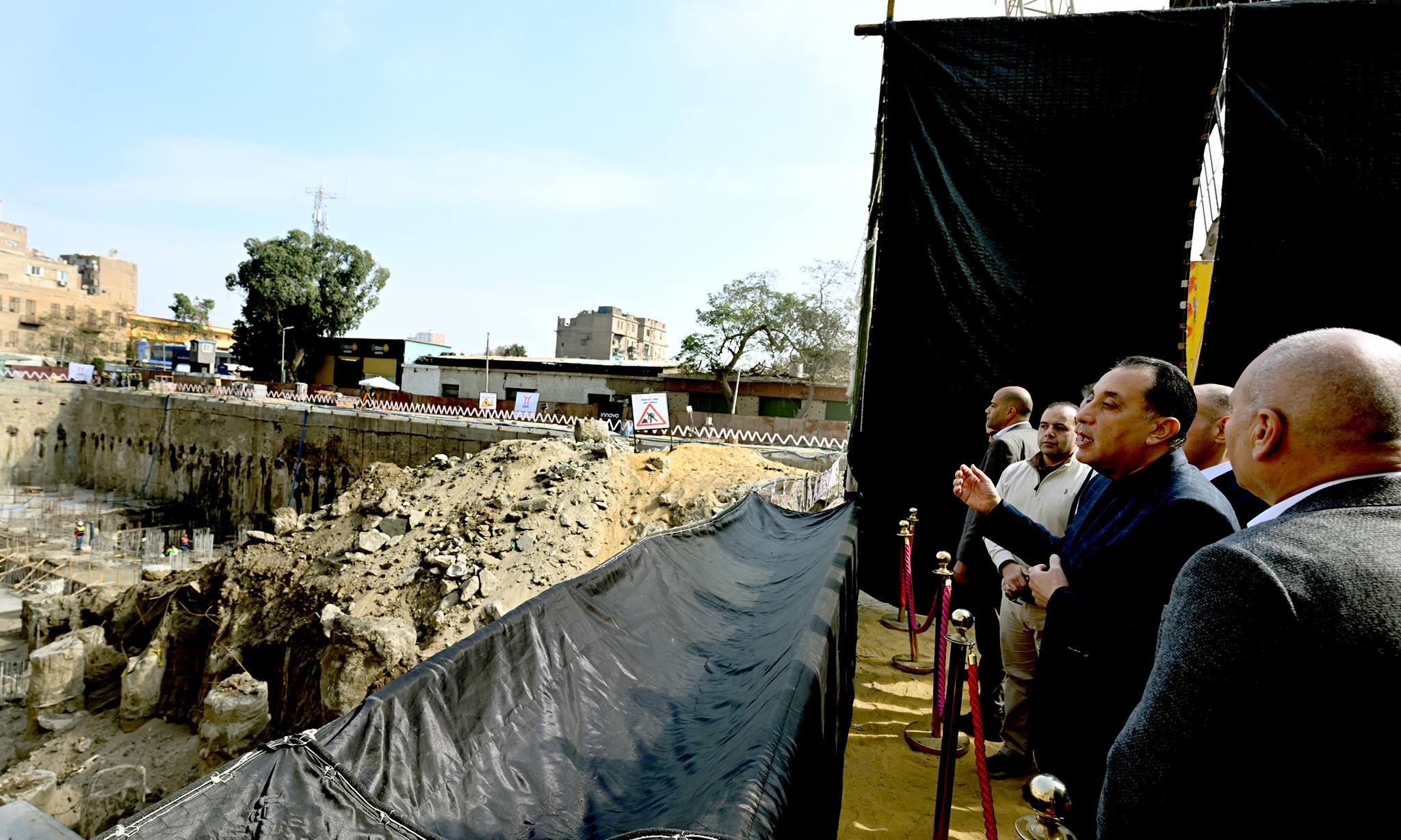 مدبولي يتفقد مشروع إنشاء مستشفى بولاق أبو العلا