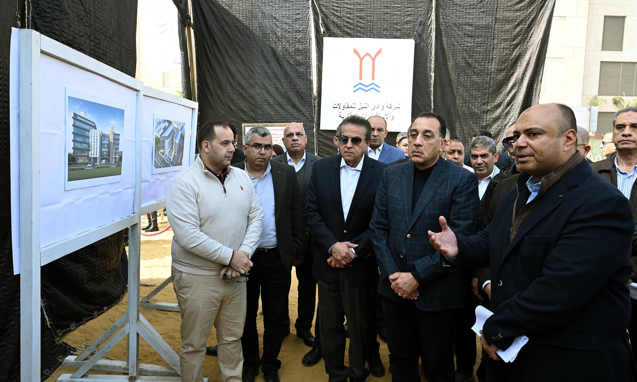 مدبولي يتفقد مشروع إنشاء مستشفى بولاق أبو العلا