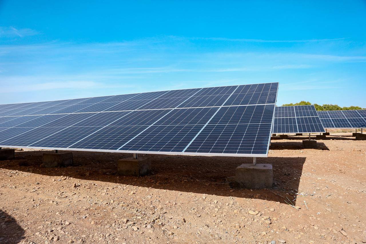 افتتاح محطة الزهراء للطاقة الشمسية لخدمة 480 فدان