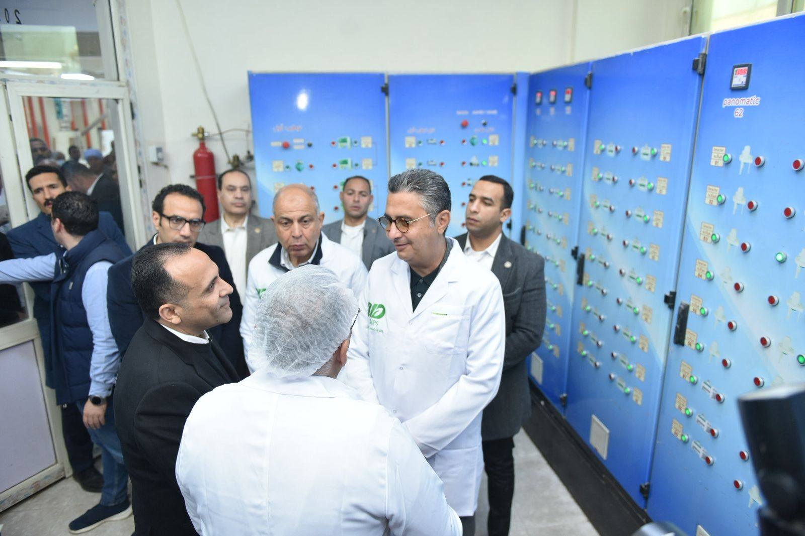 وزير التموين ومحافظ المنيا يتفقدان مصنع سكر أبو قرقاص