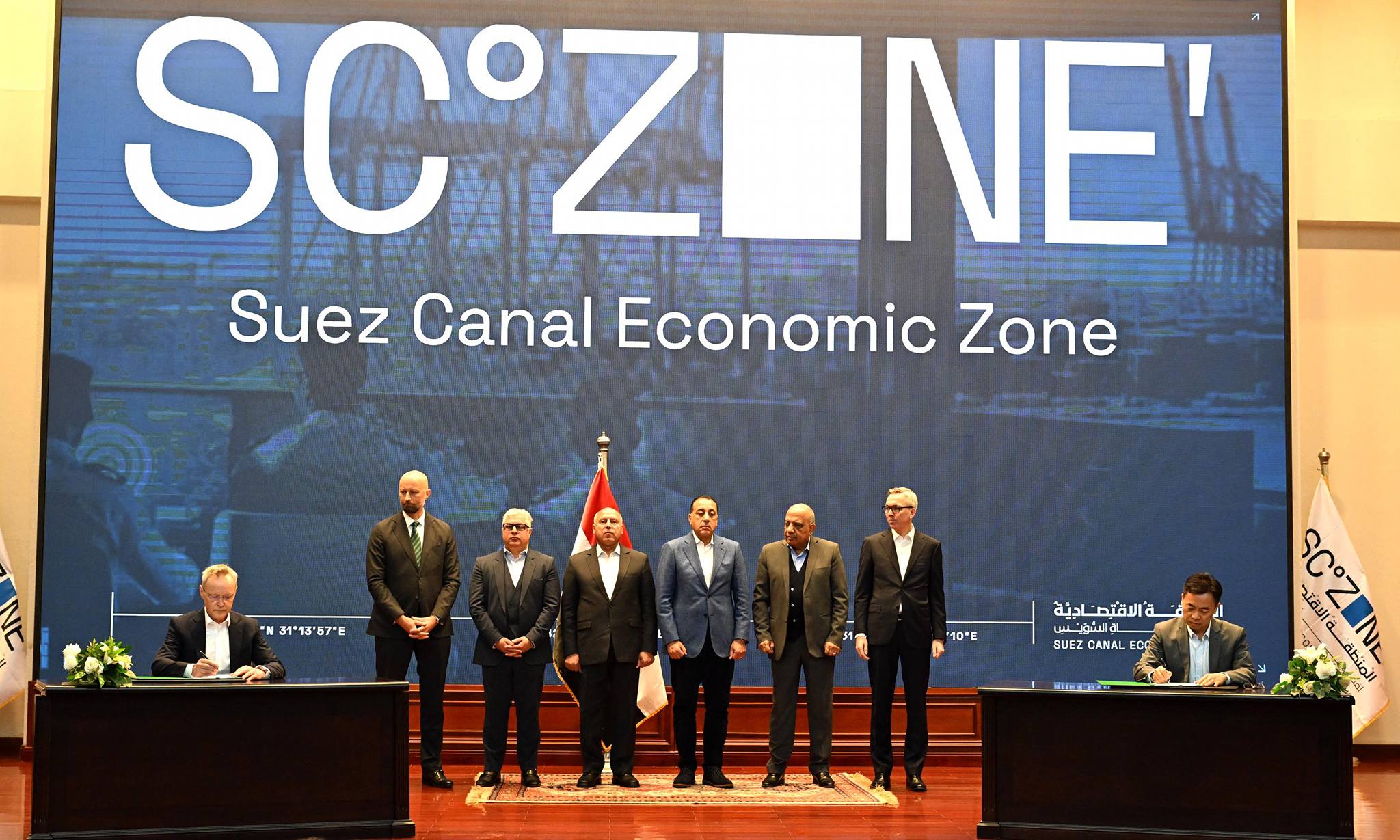 مدبولي يشهد توقيع اتفاقيات لإنشاء مشروعين للطاقة المتجددة