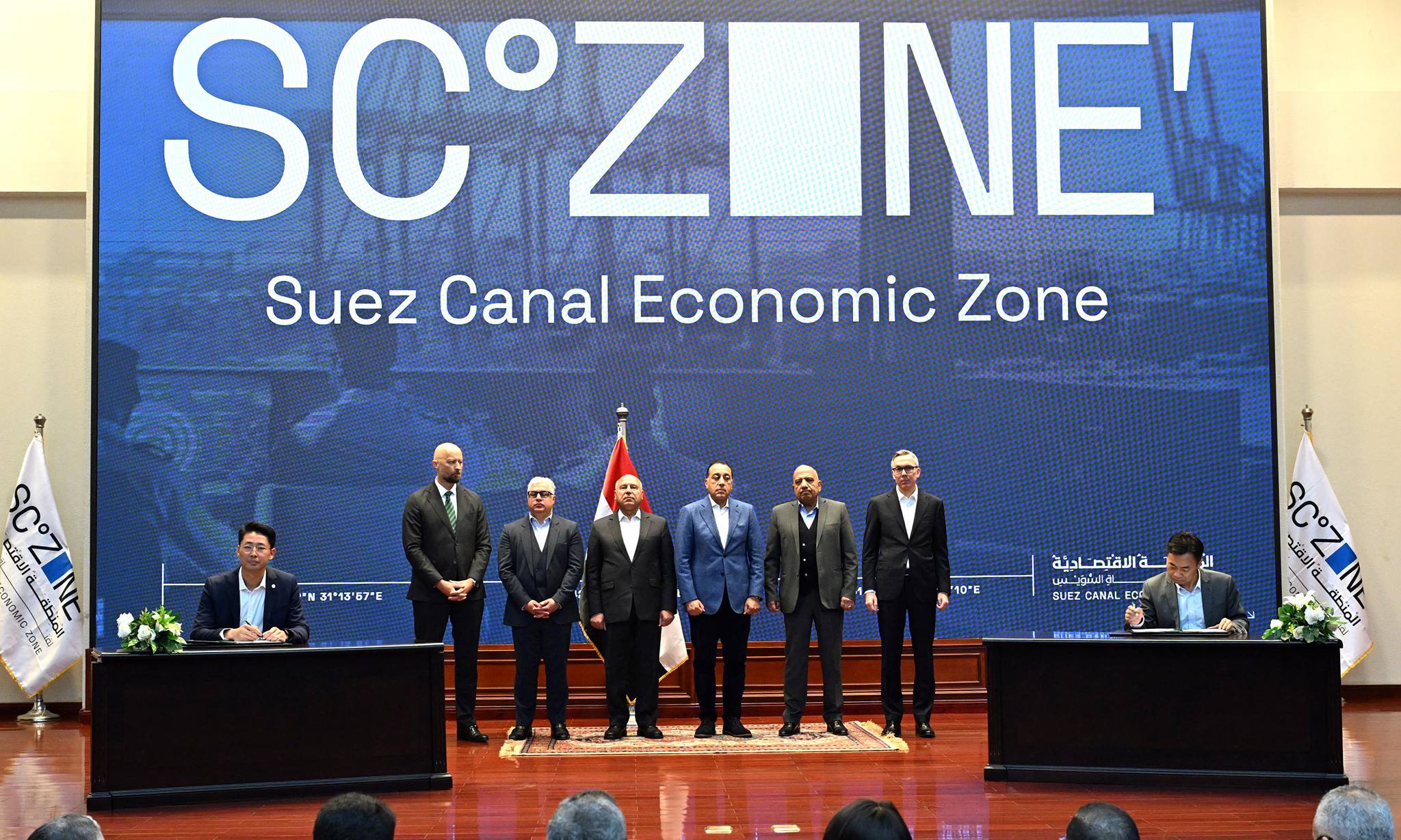 مدبولي يشهد توقيع اتفاقيات لإنشاء مشروعين للطاقة المتجددة