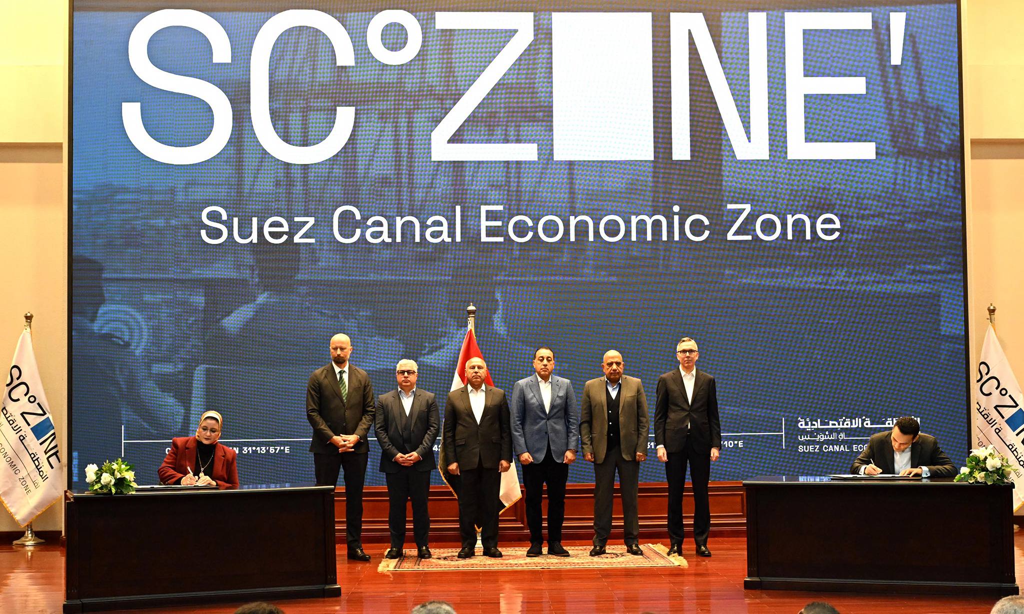 مدبولي يشهد توقيع اتفاقيات لإنشاء مشروعين للطاقة المتجددة