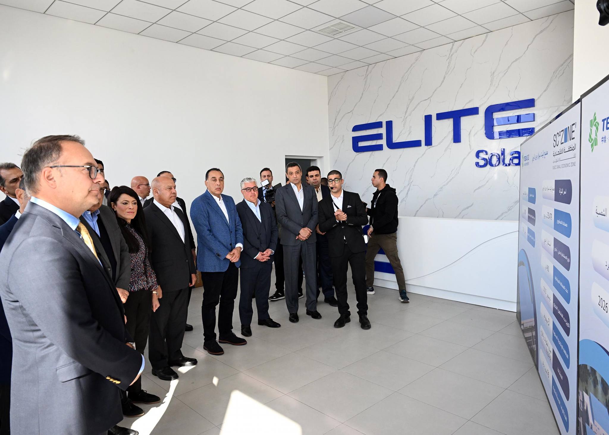 رئيس الوزراء يفتتح مجمع مصانع إيليت سولار