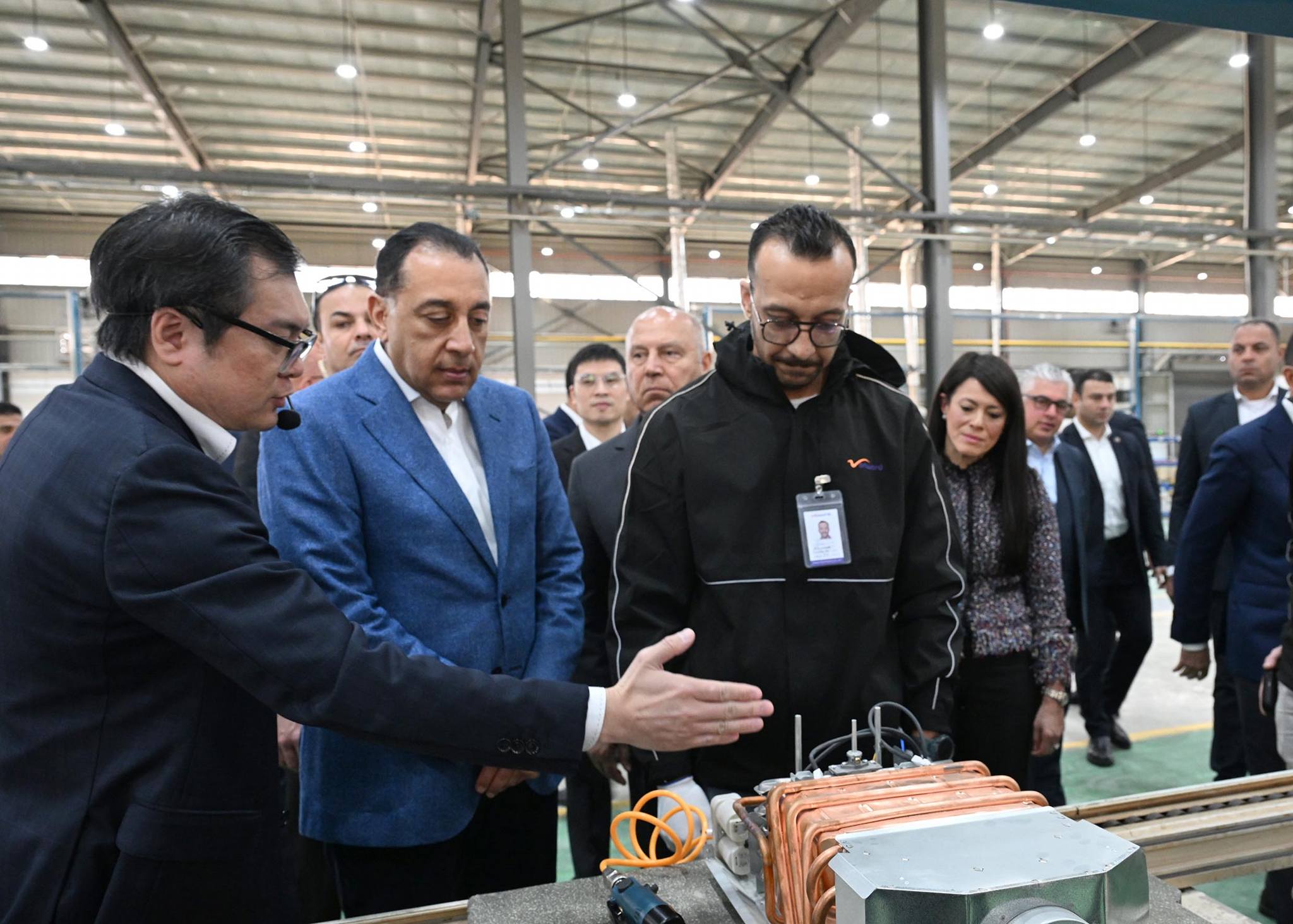 رئيس الوزراء يفتتح مصنع فانوارد الصيني