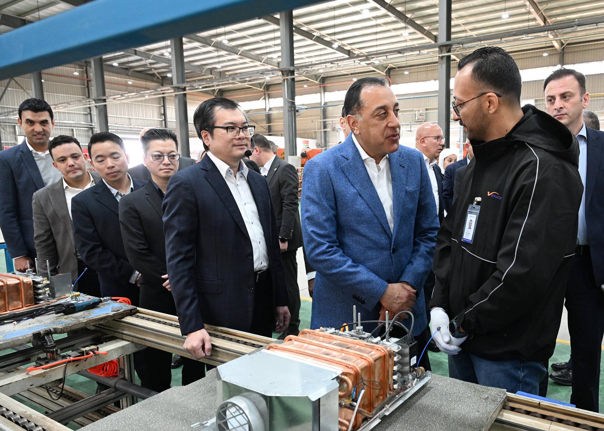 رئيس الوزراء يفتتح مصنع فانوارد الصيني