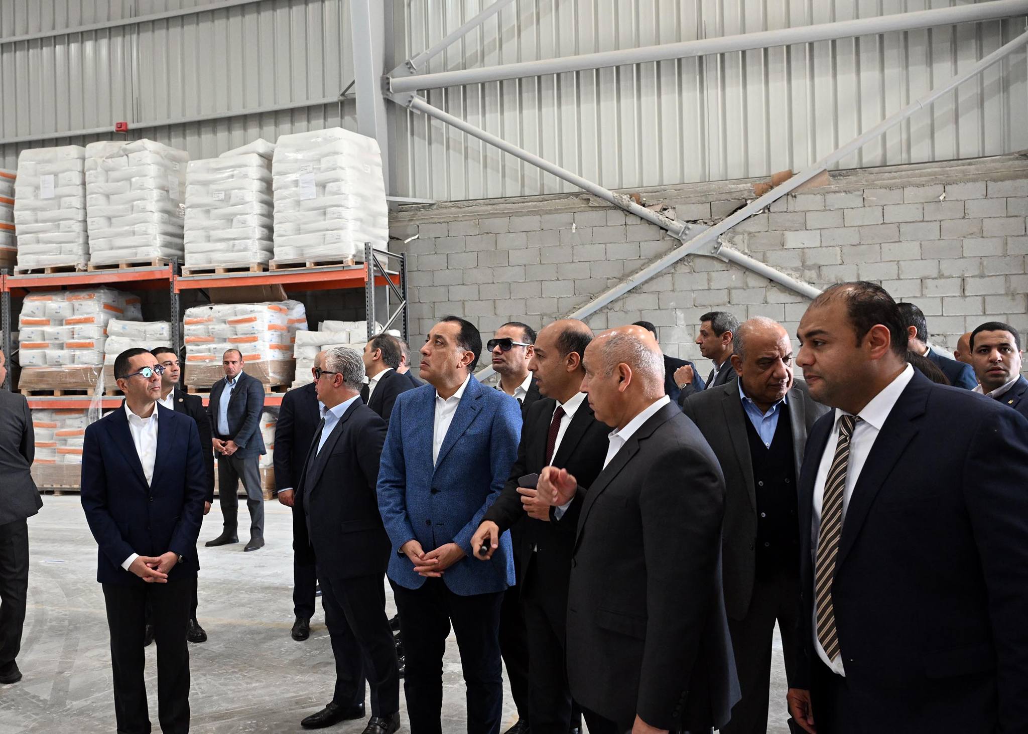 رئيس الوزراء يفتتح مشروع كامستون للصناعات المتطورة