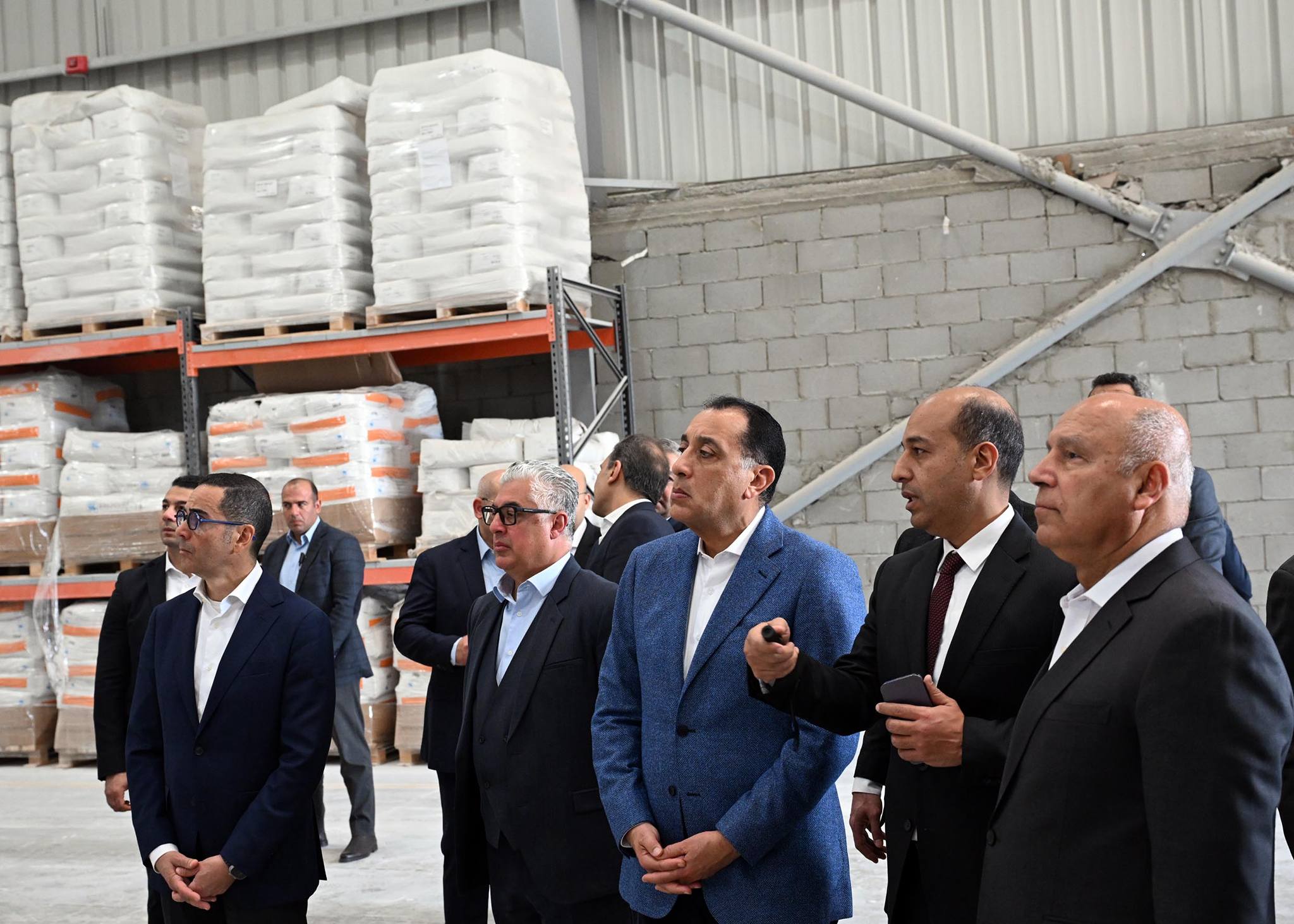 رئيس الوزراء يفتتح مشروع كامستون للصناعات المتطورة