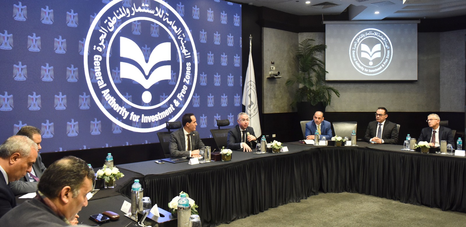 الهيئة العامة للاستثمار وجهاز تنمية التجارة الداخلية يبحثان حلولًا جذرية لتحديات بيئة الاستثمار