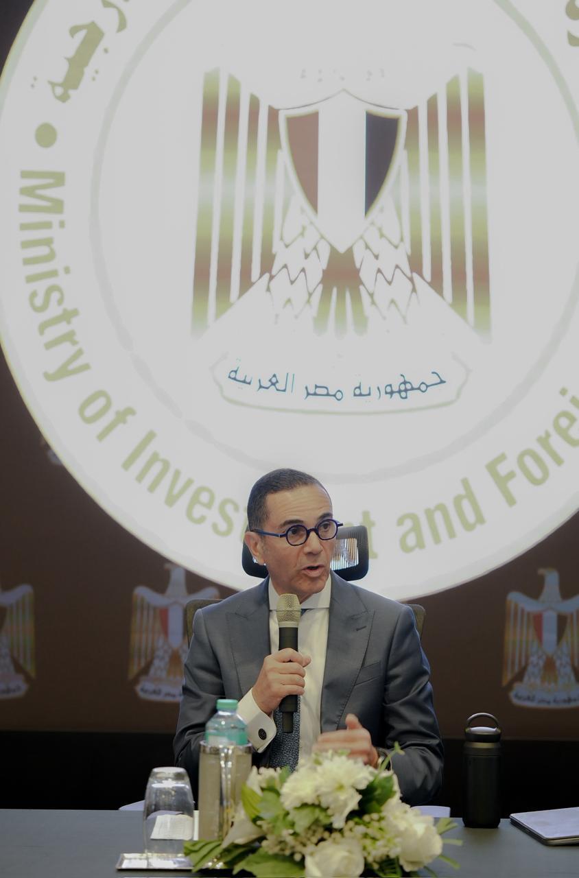 المهندس حسن الخطيب وزير الاستثمار