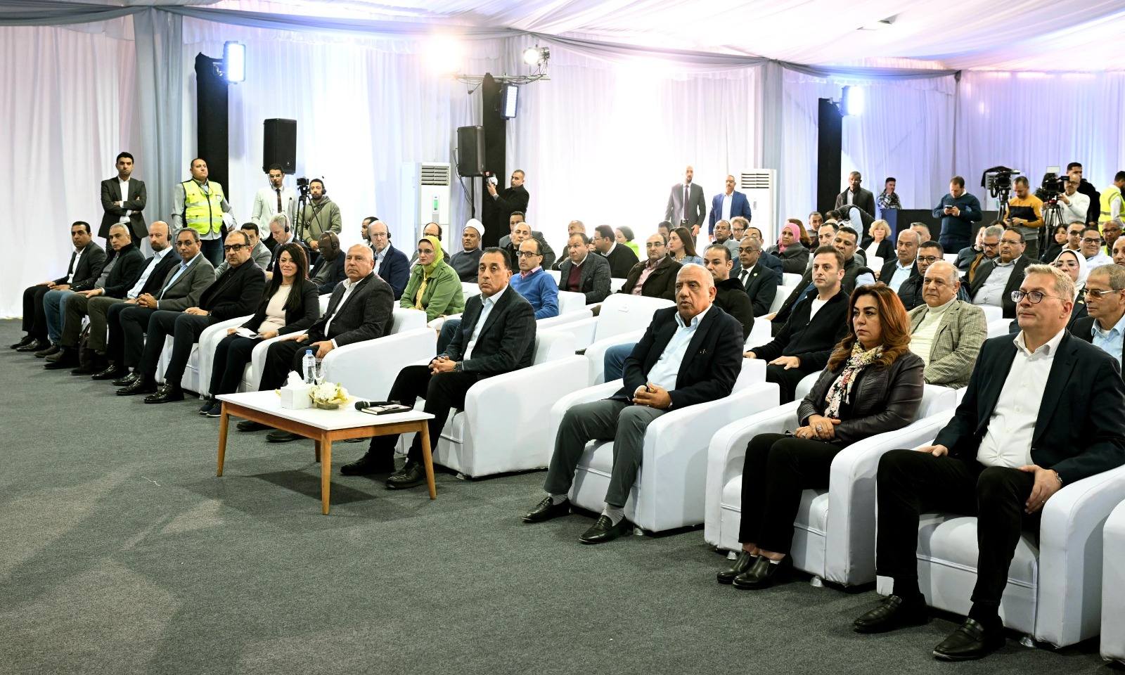 افتتاح المرحلة الأولى من مشروع أوبيليسك للطاقة الشمسية