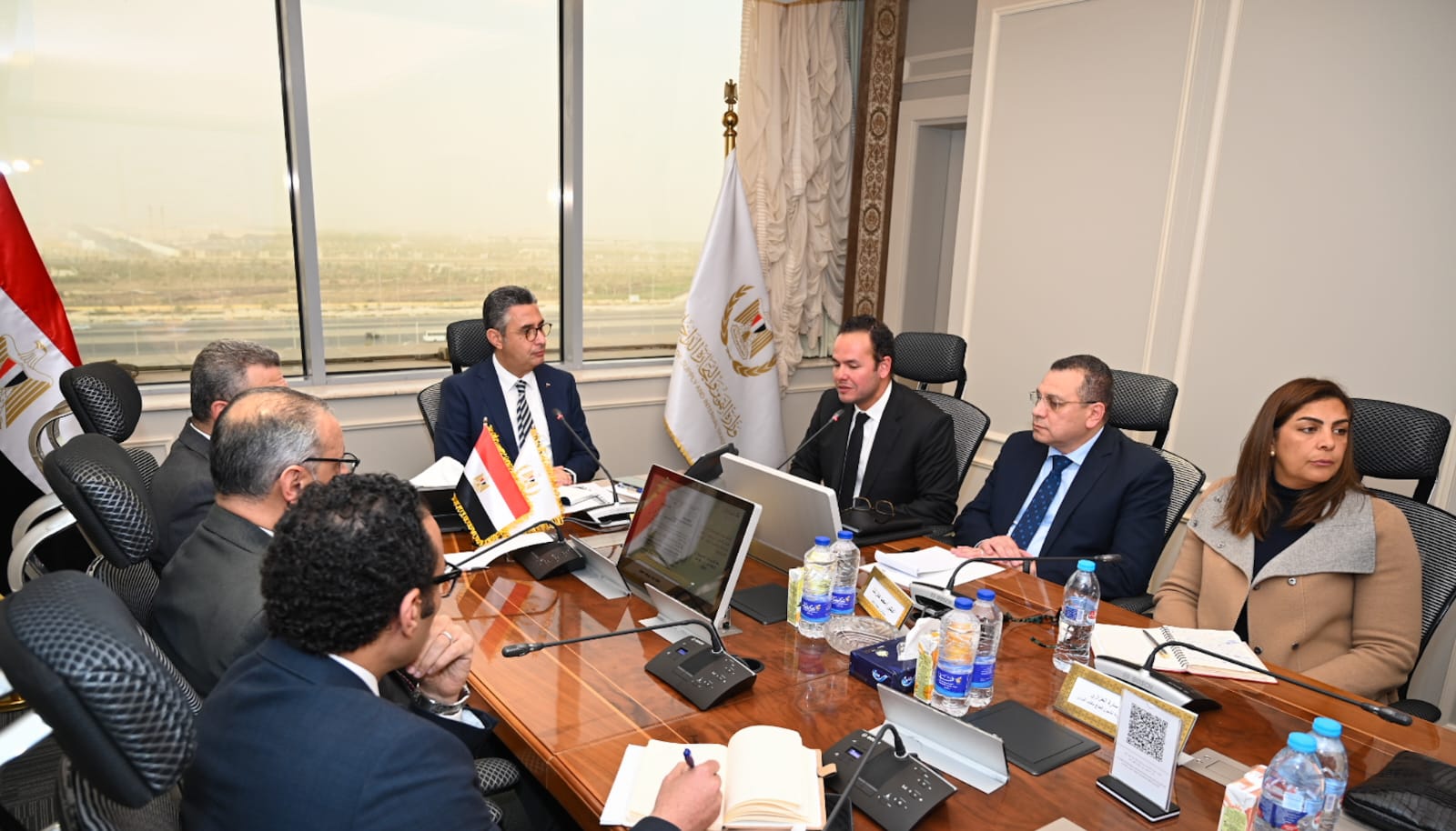 الدكتور شريف فاروق يجتمع مع الدكتور أسامة الجوهري