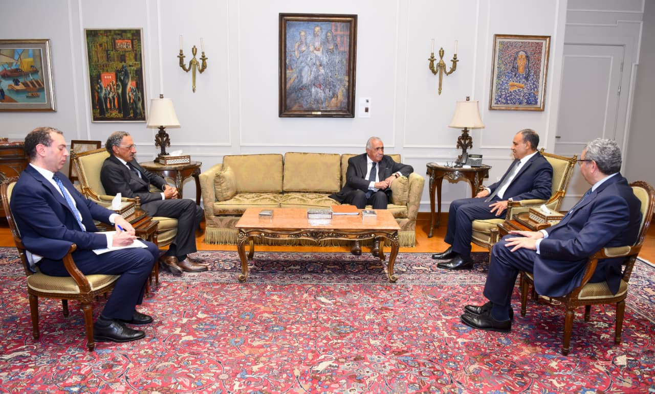 وزير الخارجية يستقبل مسئولى غرفة التجارة الأمريكية