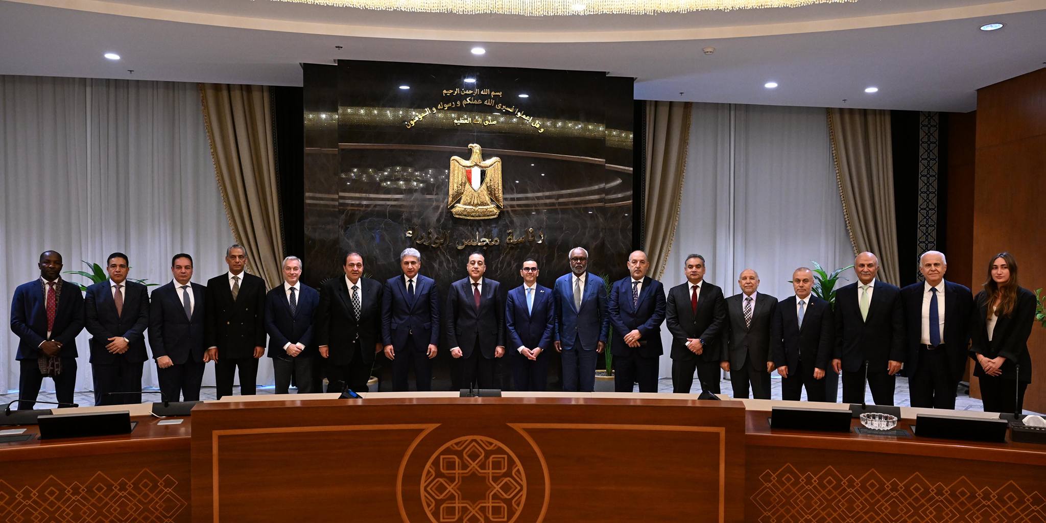 مدبولي يشهد توقيع اتفاقية مشروع ريكسوس مركز التجارة العالمى بالقاهرة