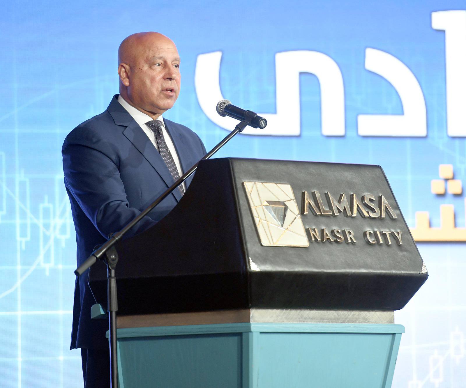 المهندس كامل الوزير وزير الصناعة والنقل