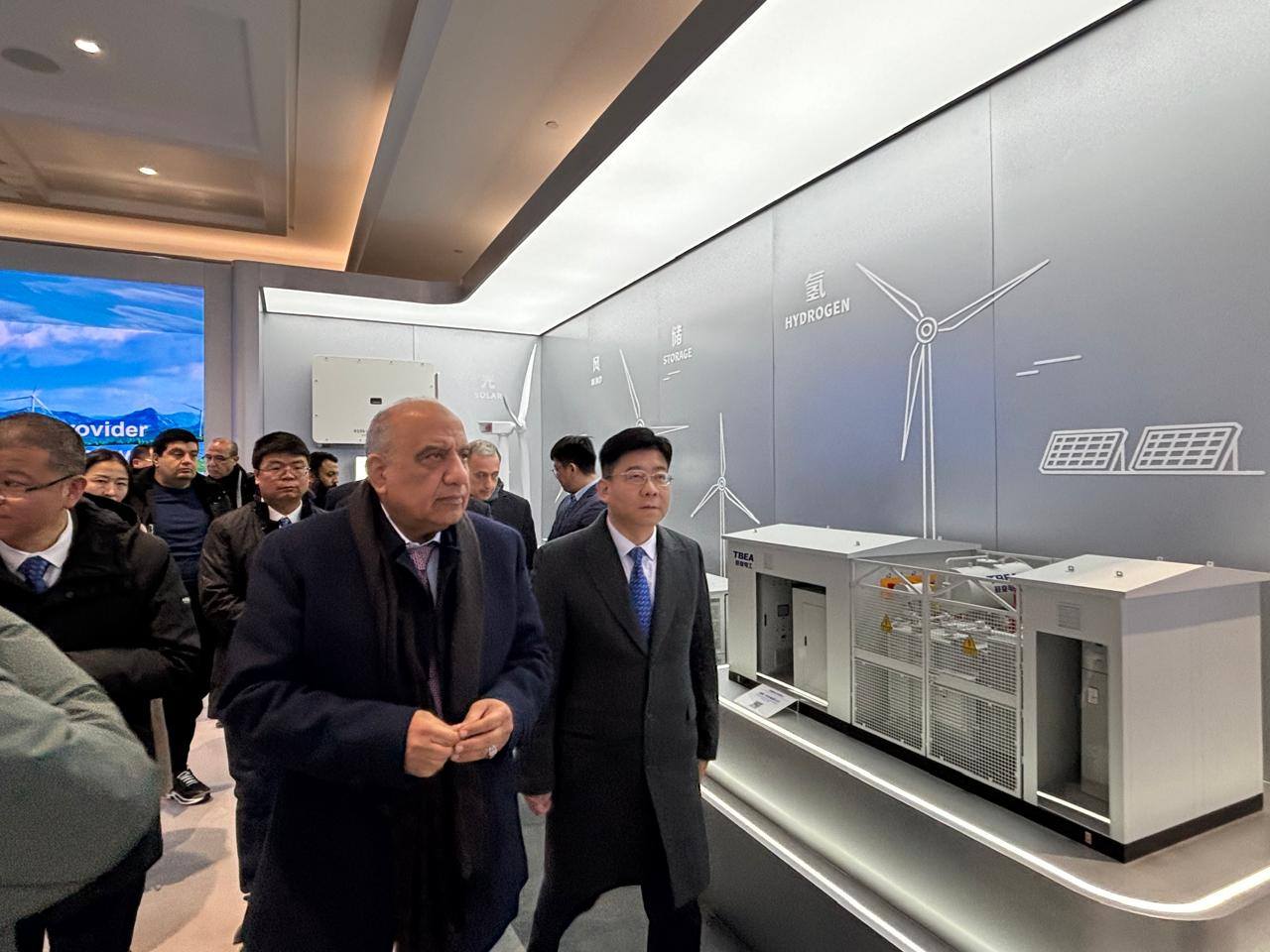 وزير الكهرباء يشهد توقيع اتفاقية إنشاء أول مصنع Inverters مصري صيني